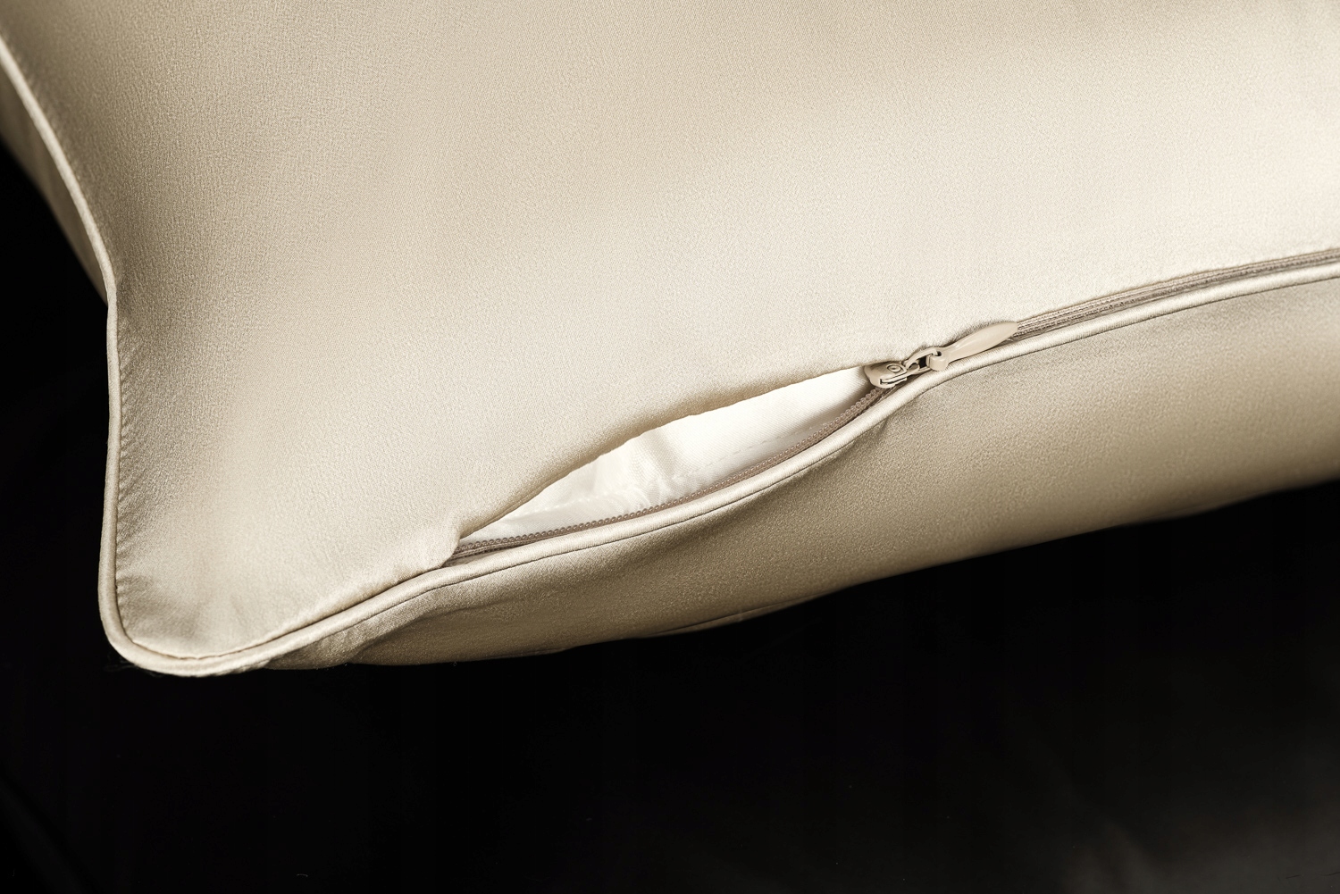 100% Jedwabna Poszewka 70x80 na Poduszka/ę Pościel Pastel Flower Marka inna