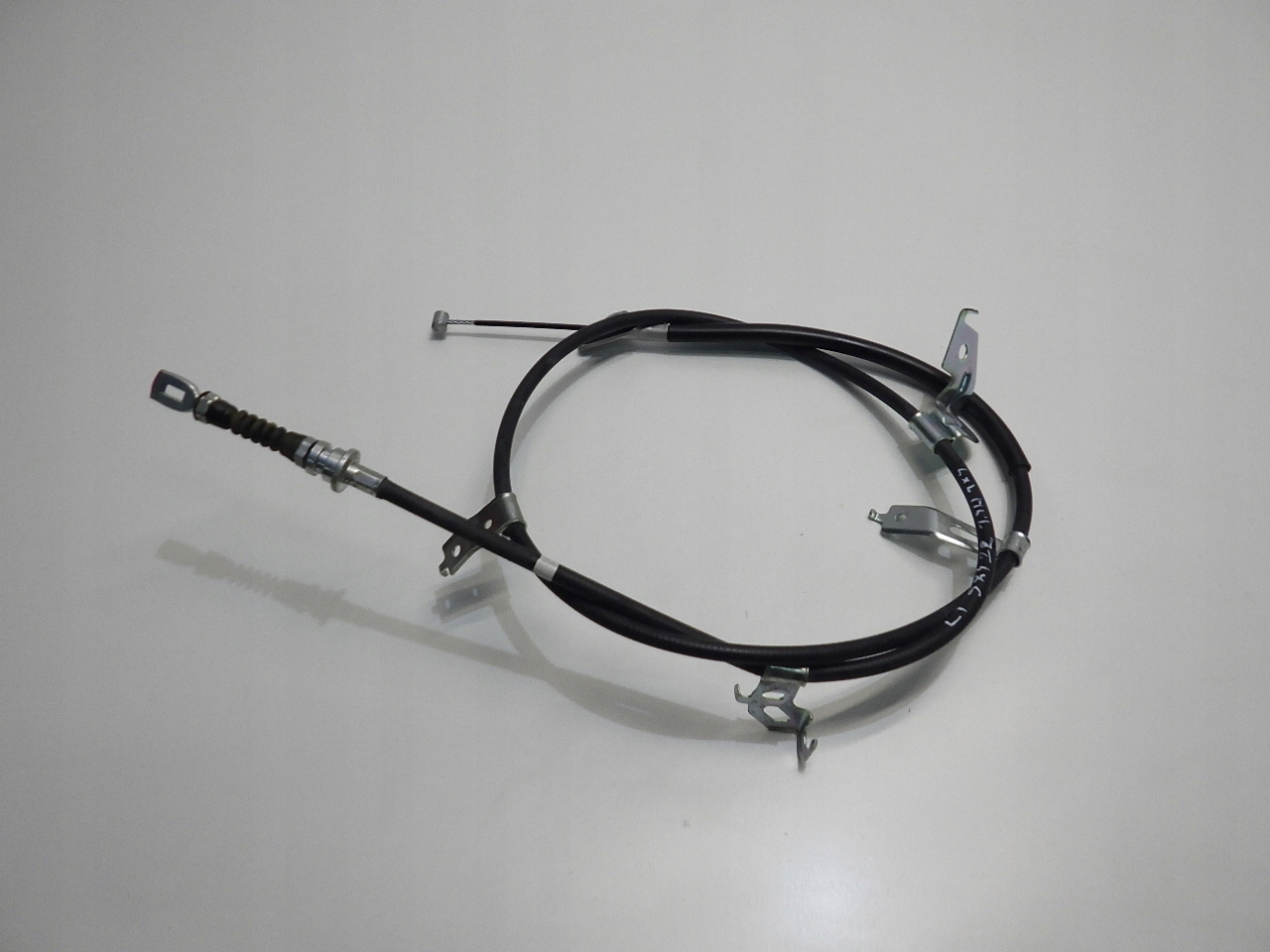 CHG-1G29 - SX4 S CROSS 2022 ТРОС РУЧНОГО ГАЛЬМА ЗАДНІЙ ЛІВИЙ