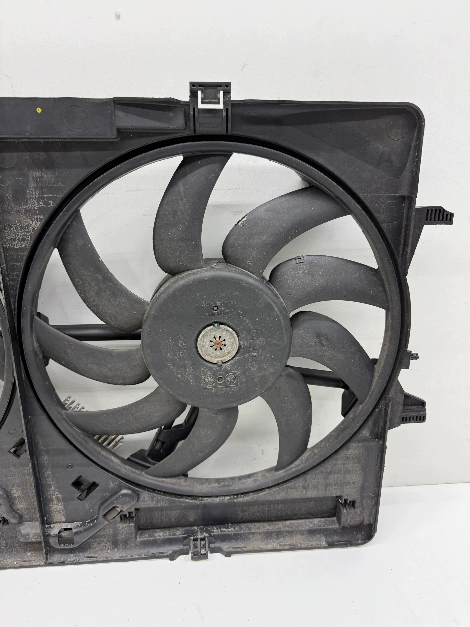 AUDI A6 A6 A4 Q5 C7 2.0 TDI ventilátor ventylátory chladiče CALE originál!