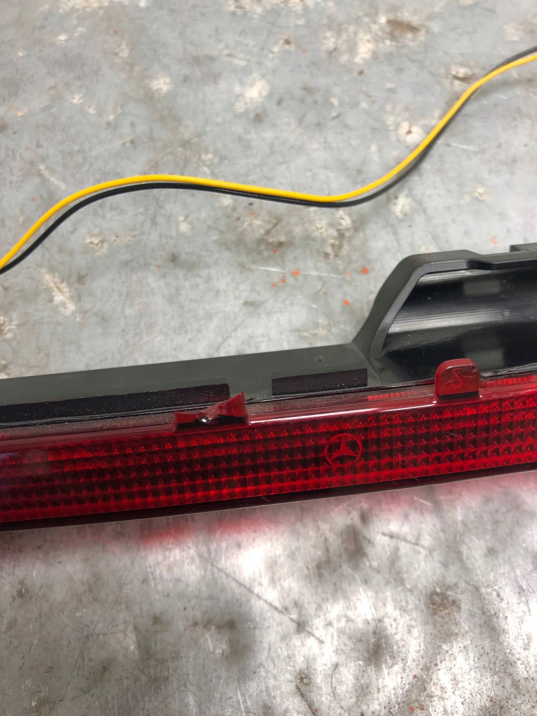 TRZECIE light STOP MERCEDES W177 A0999068901
