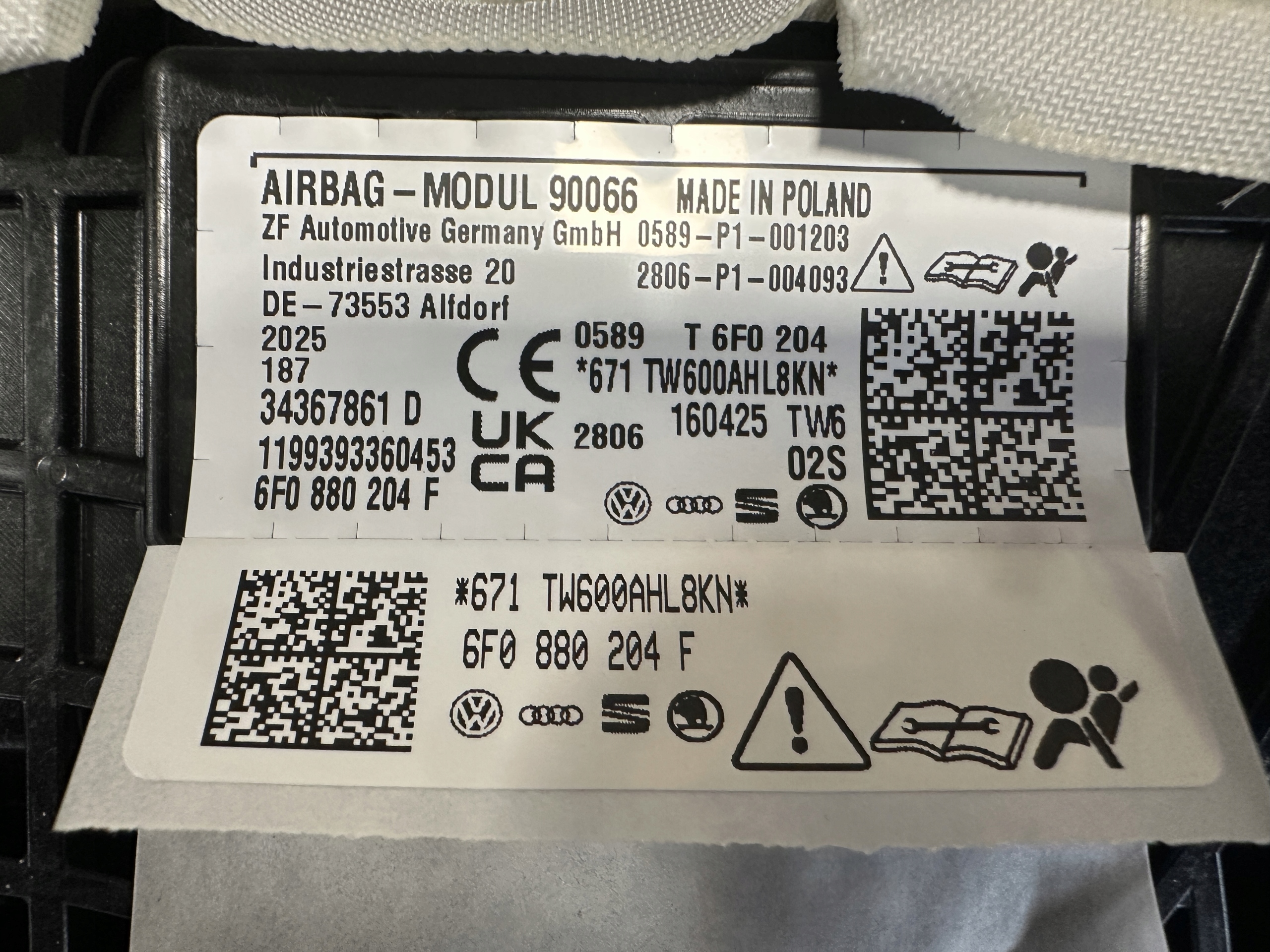 SEAT ARONA LIFT dashboard console airbag 6F1857005H