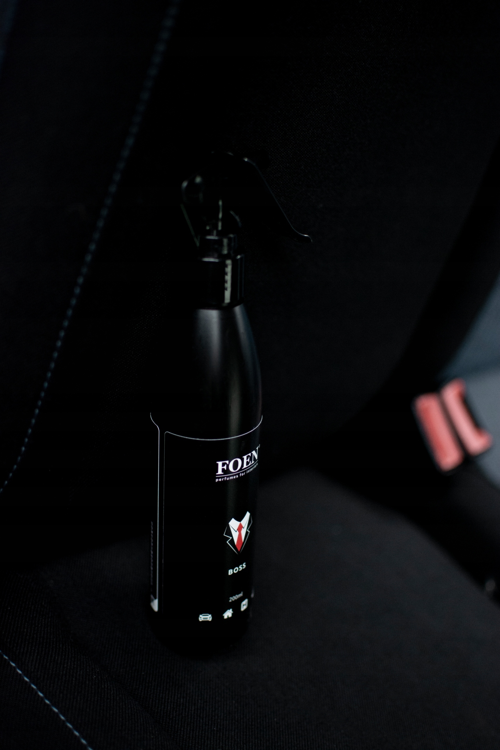 FOEN - PERFUMY DO WNĘTRZ - ZAPACH MR. BOSS - 450 ML Stan opakowania oryginalne