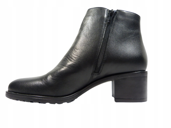 Czarne skórzane klasyczne botki sztyblety Sala 37 Kolekcja jesienna