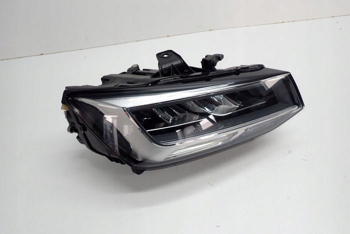 AUDI Q2 LIFT FULL LED 21- reflektor right light right