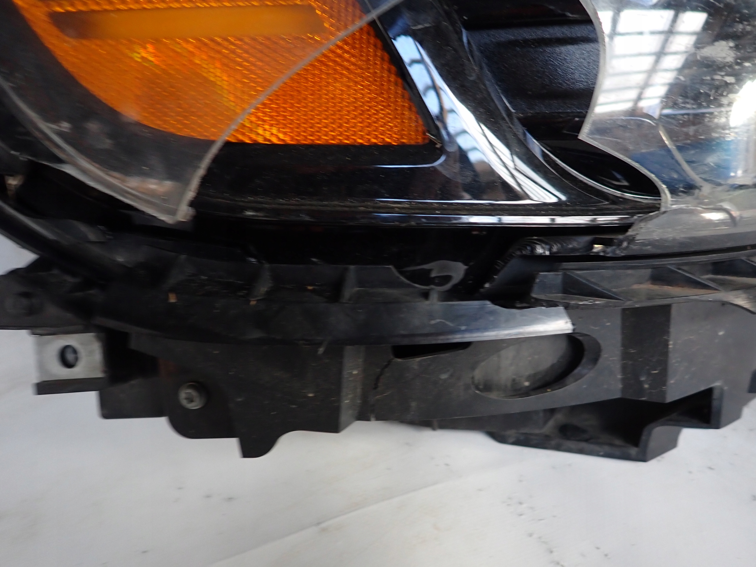 JEEP CHEROKEE KL 19- PERFORMANCE FULL LED right light USA