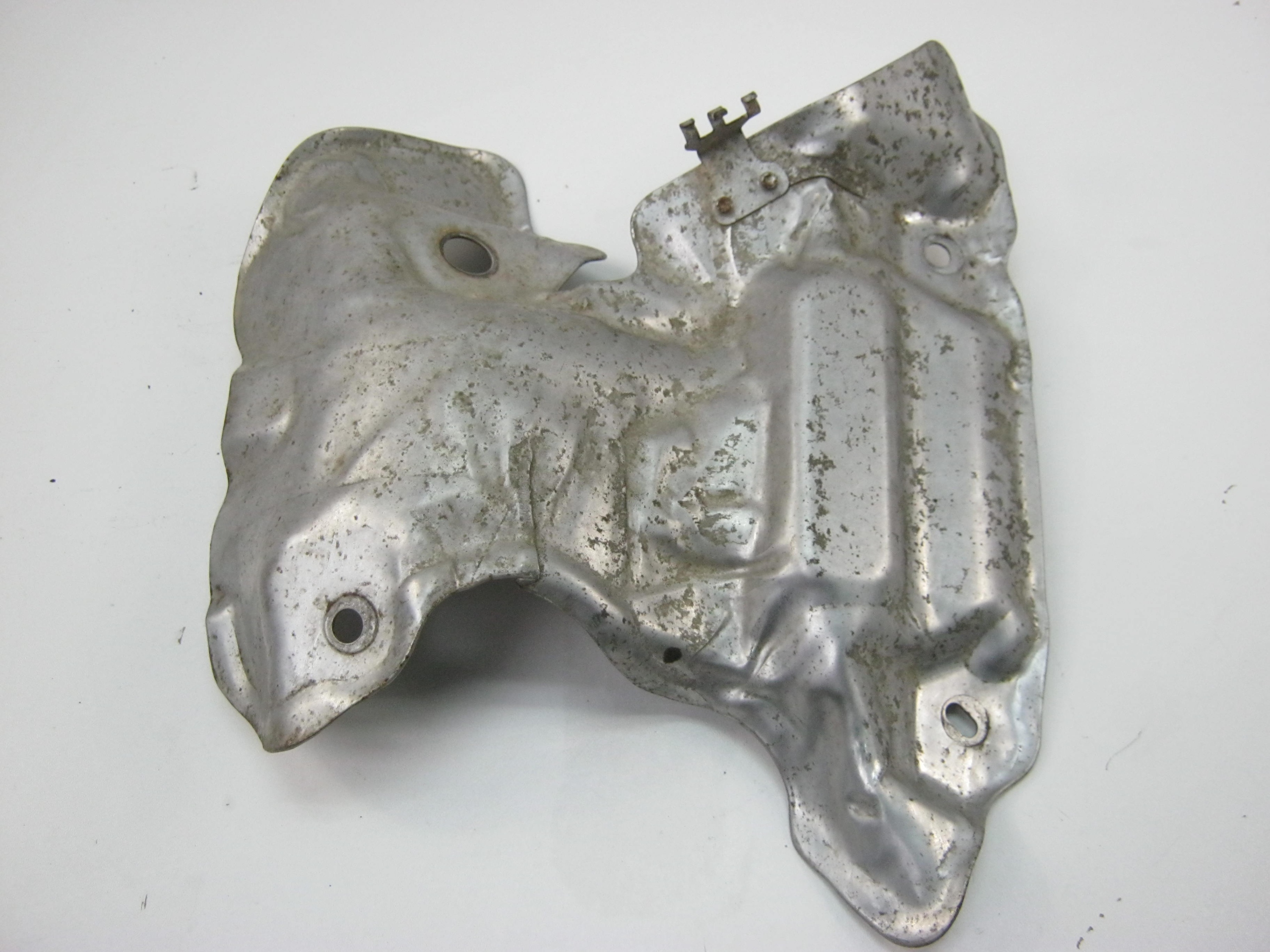 Blende Abdeckung turbo MASTER III NV400 2.3 DCI 144509484R