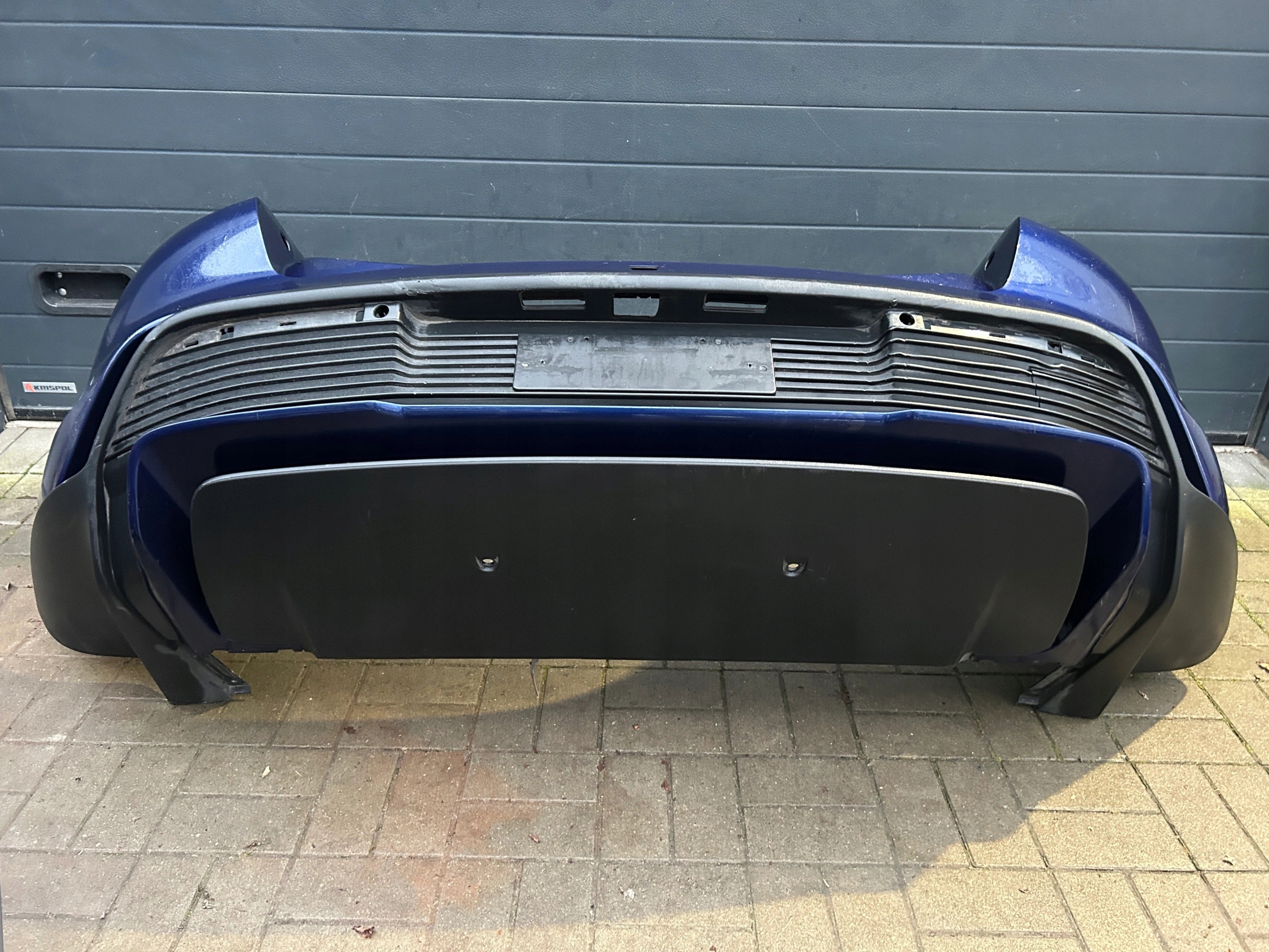PORSCHE TAYCAN TURBO STOSSSTANGE HECK 9J1807421