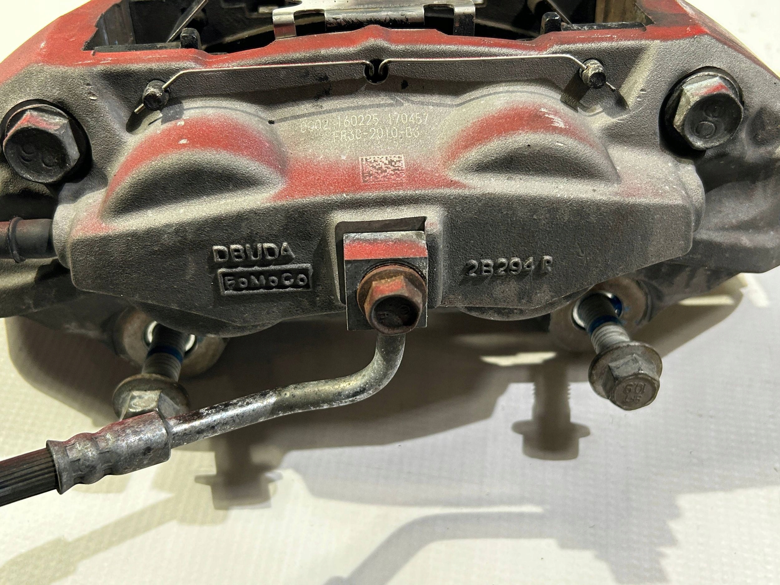 caliper brake right front front Ford Mustang 2015