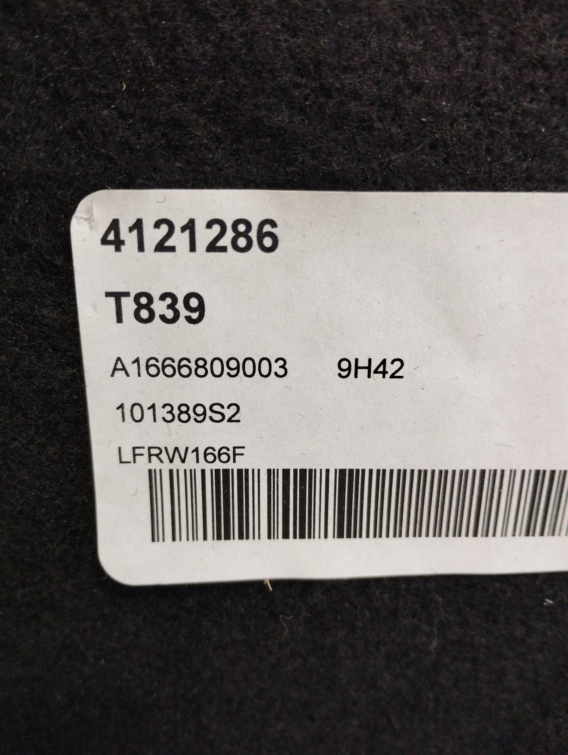 Mercedes-Benz GLE W166 mat boot front A1666809003