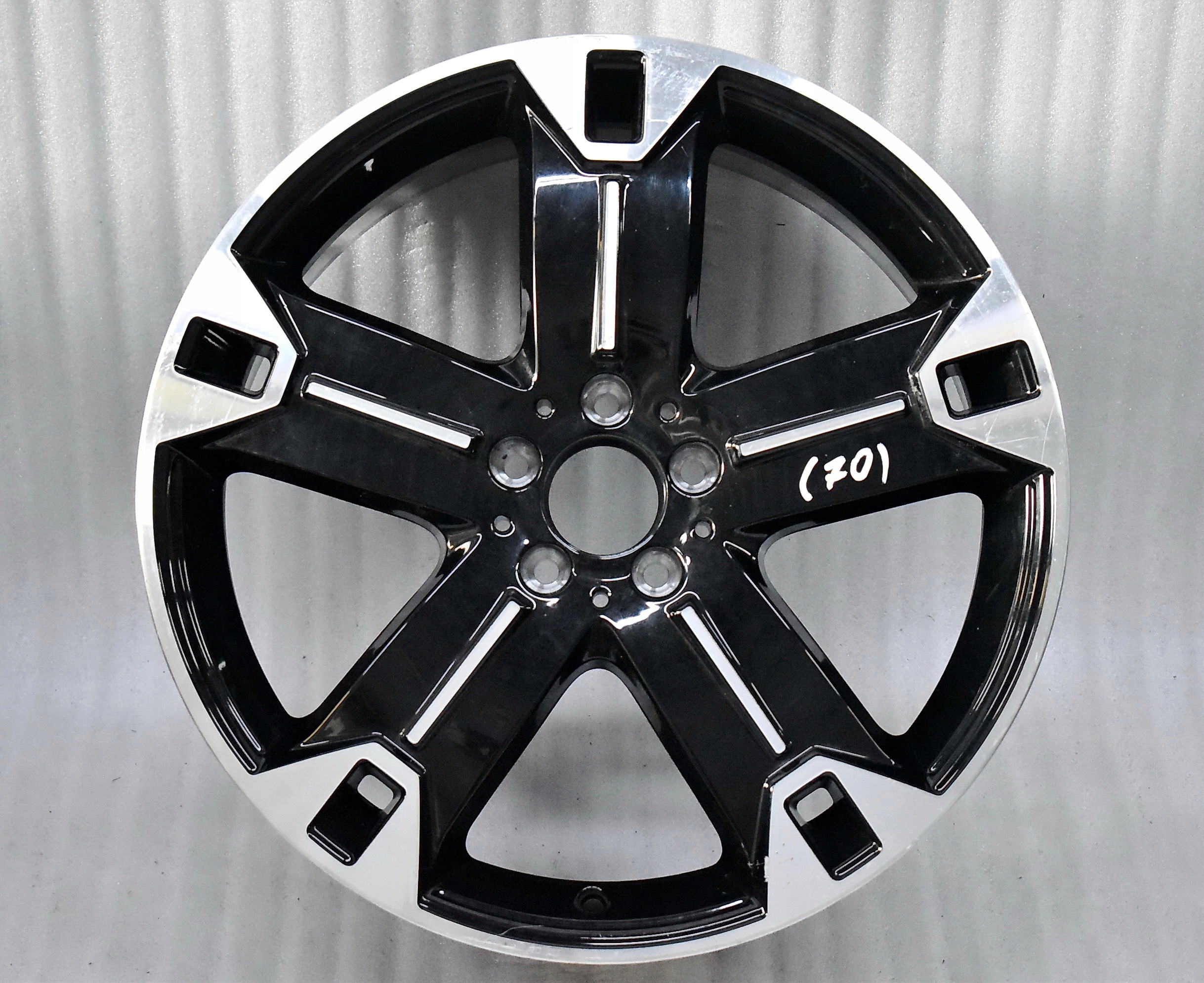 FELGA MERCEDES ML GL 8,5x20 ET56 X164 A1644016902