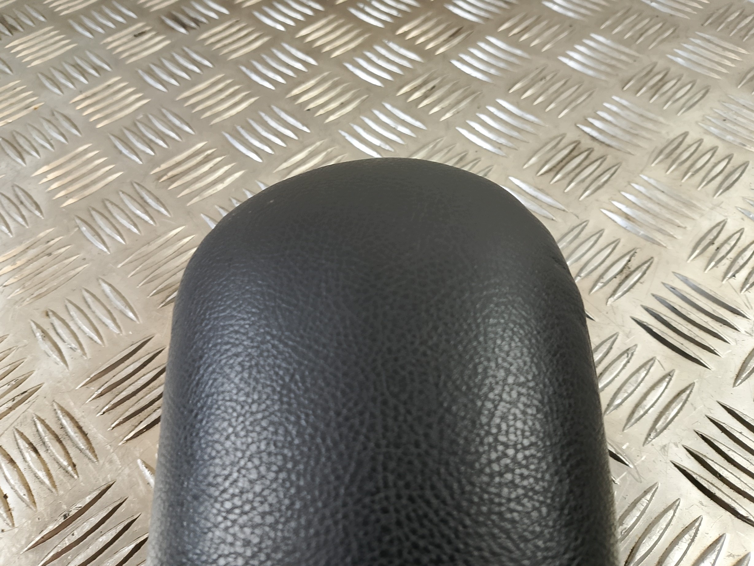 armrest right front PEUGEOT 307 leather