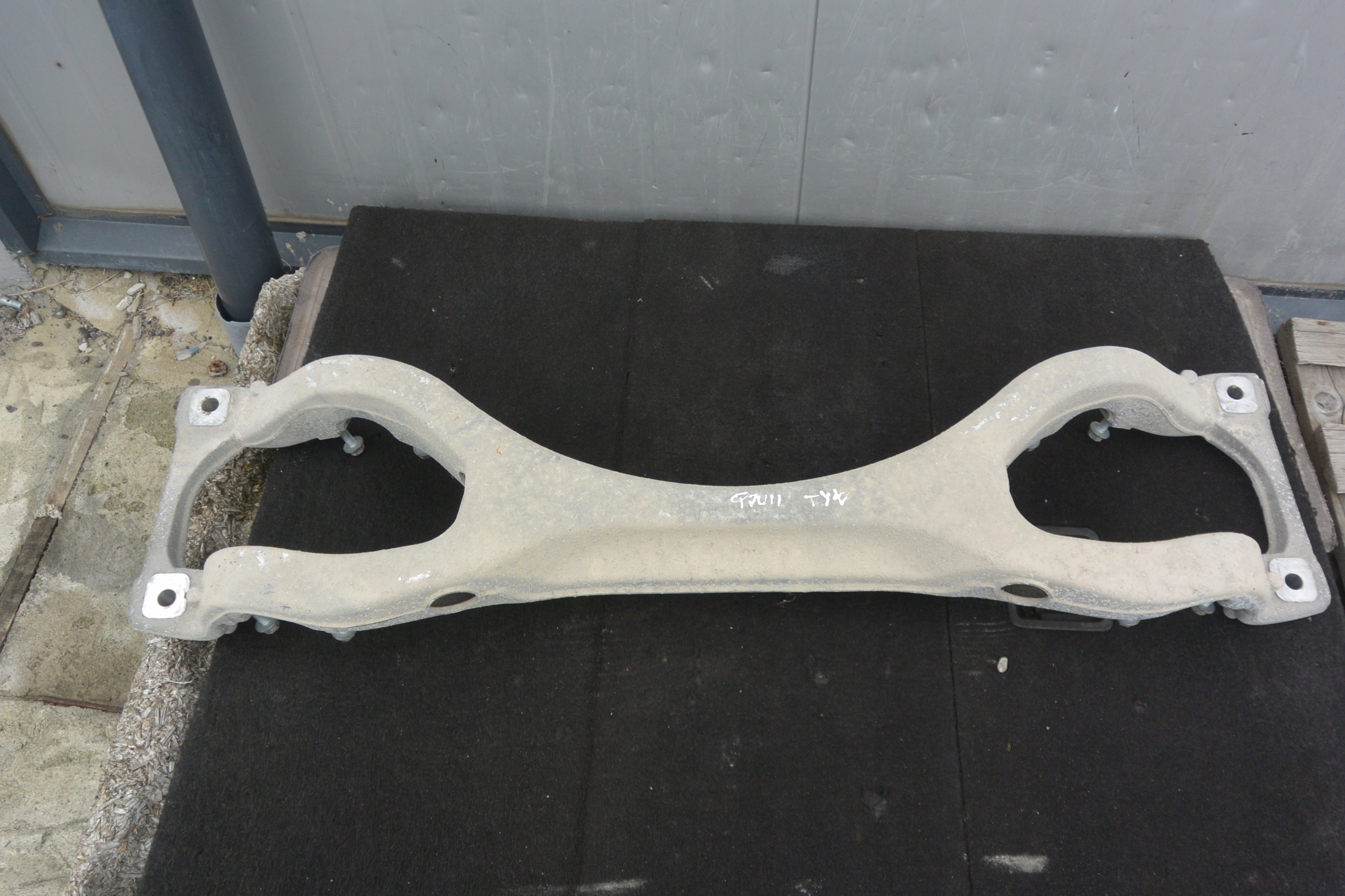 console springing rear part AUDI Q7 4L VW TOUAREG 7L