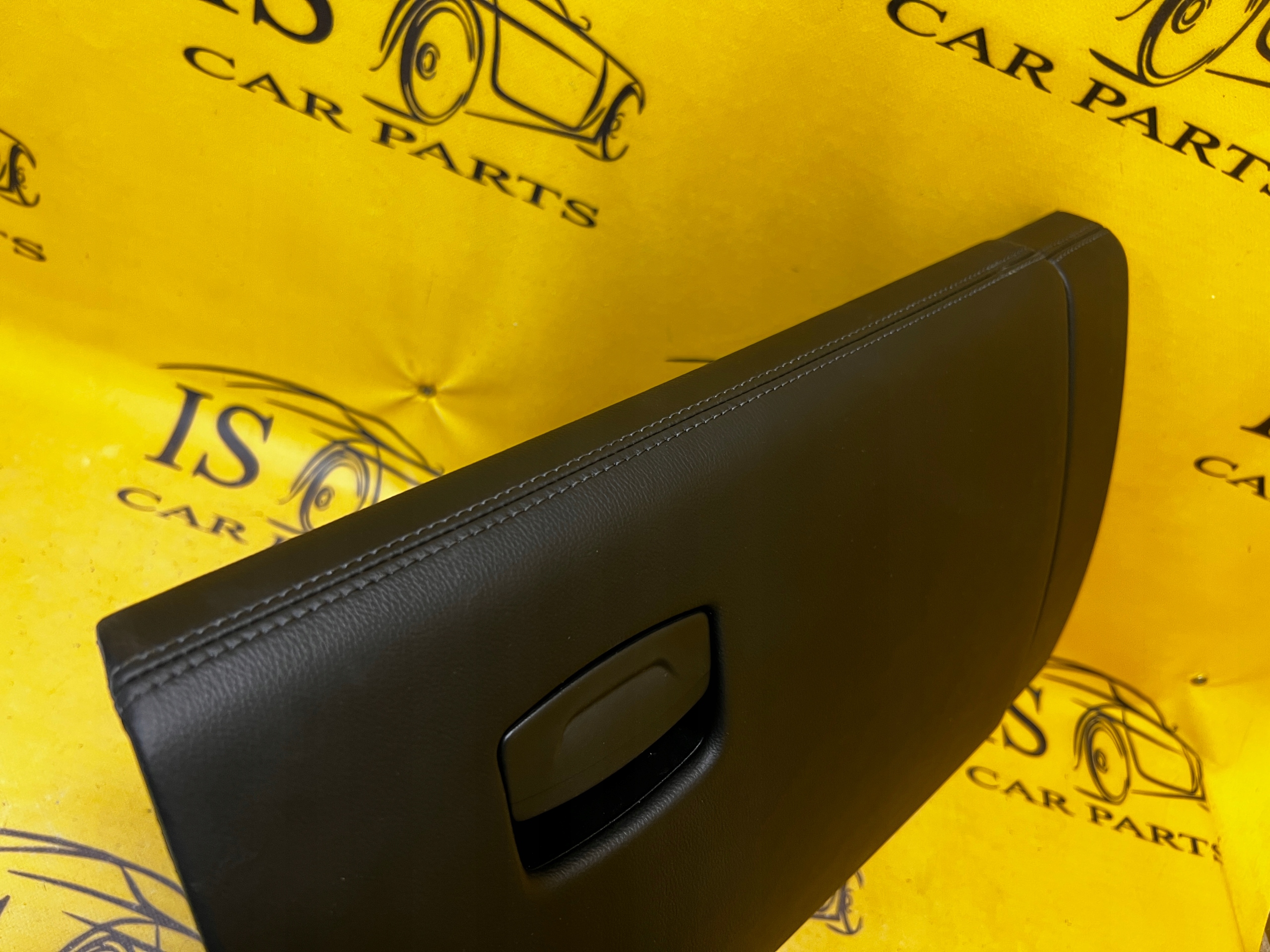 бардачок пассажира renault KOLEOS II