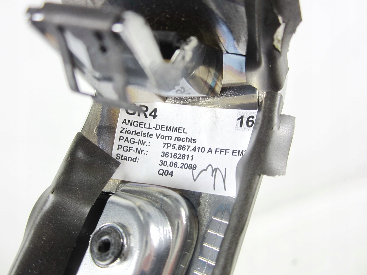 moulding door front front right Porsche Cayenne S II 958 7P5 92A