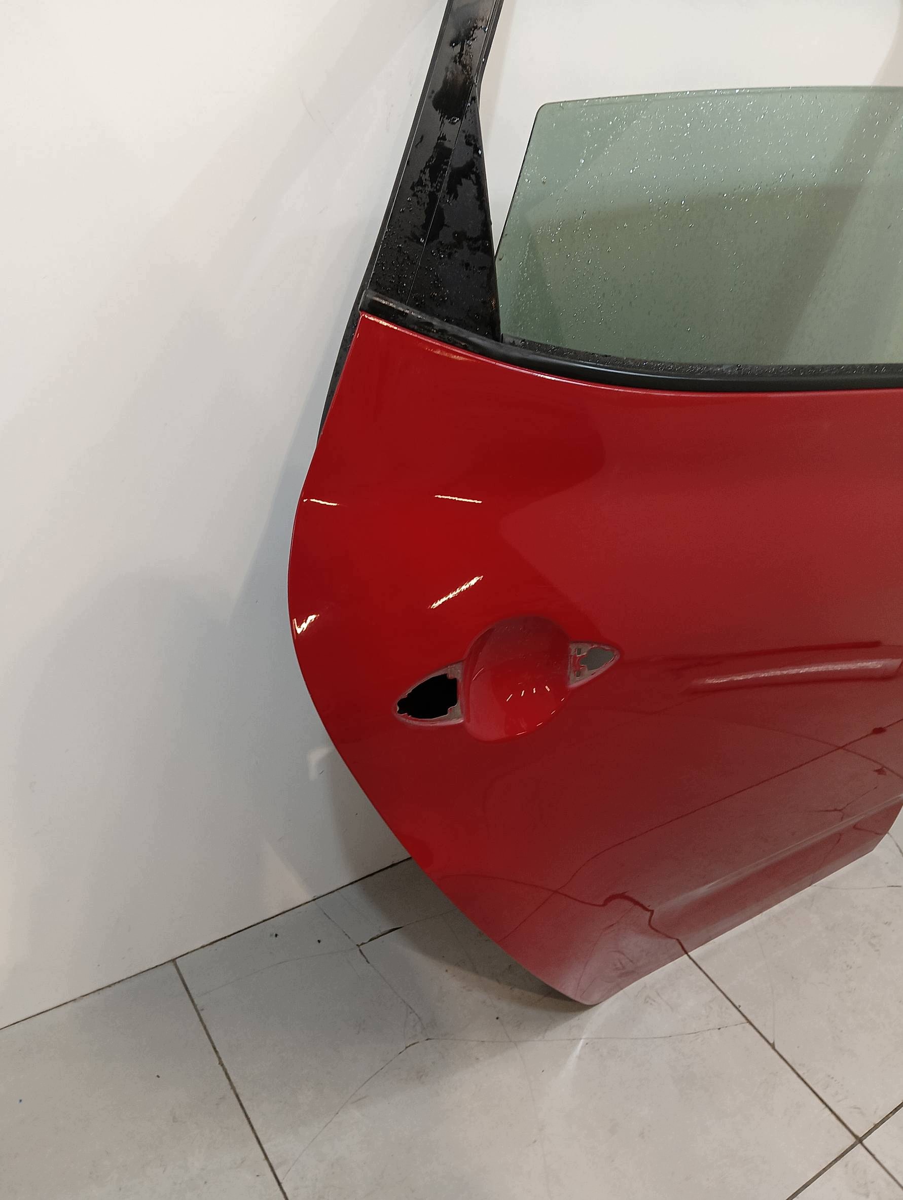 Tür rechts heck TWR Hyundai ix20 und (2010- )