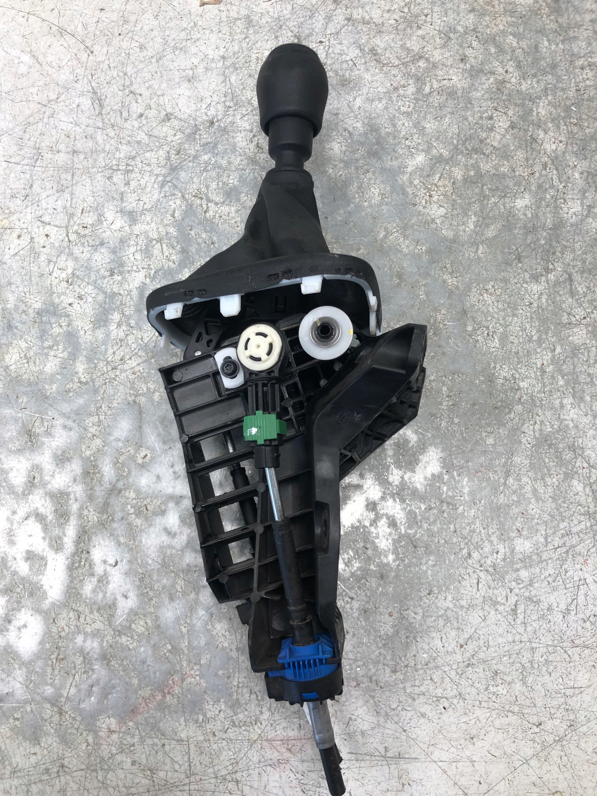 Levier de vitesse Mecanisme levier vitesse Engrenage RENAULT MASTER 349013165R