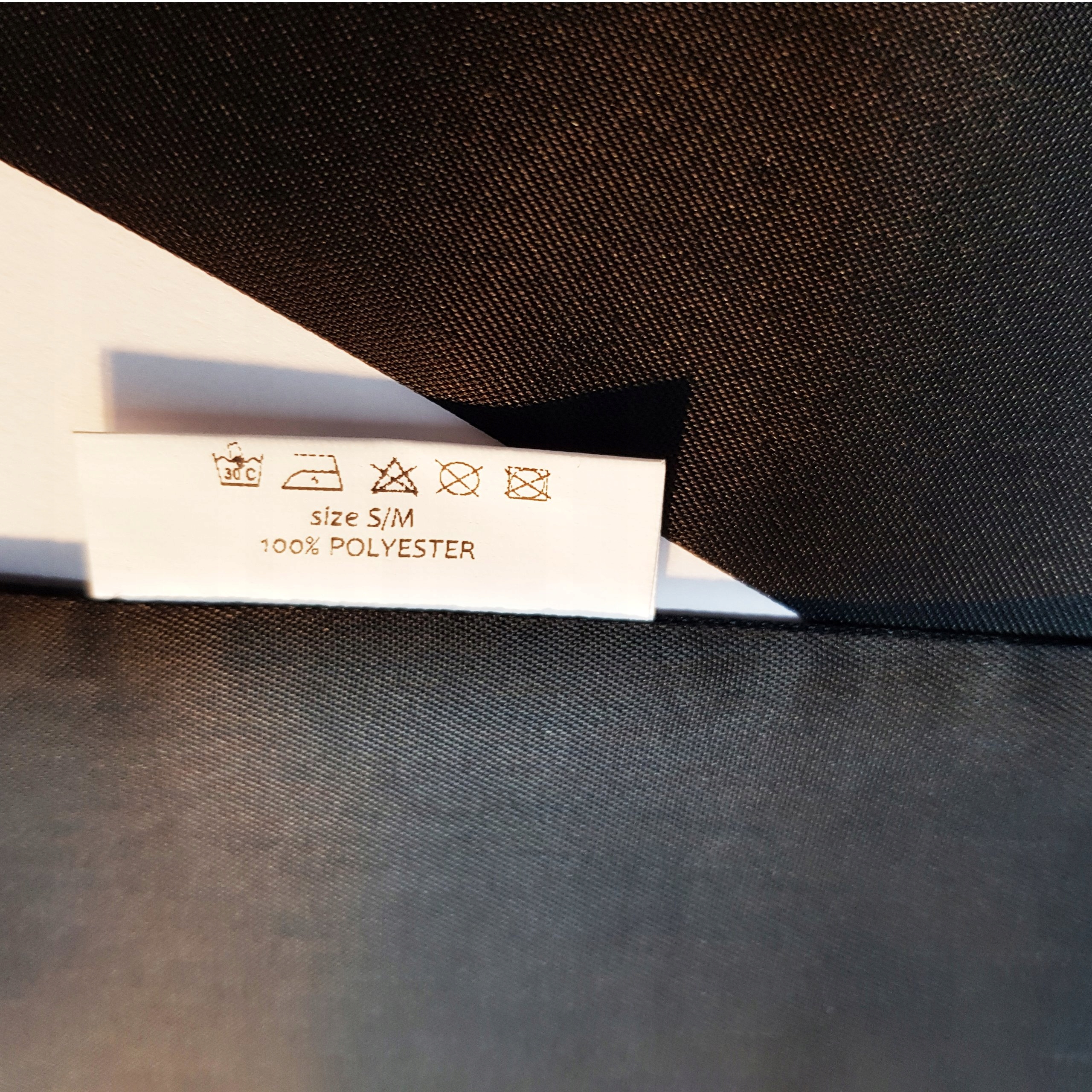 DELIKATNA SZCZELNA OPASKA NA OCZY I NIE TYLKO... Model opaska z wycieceim na nos