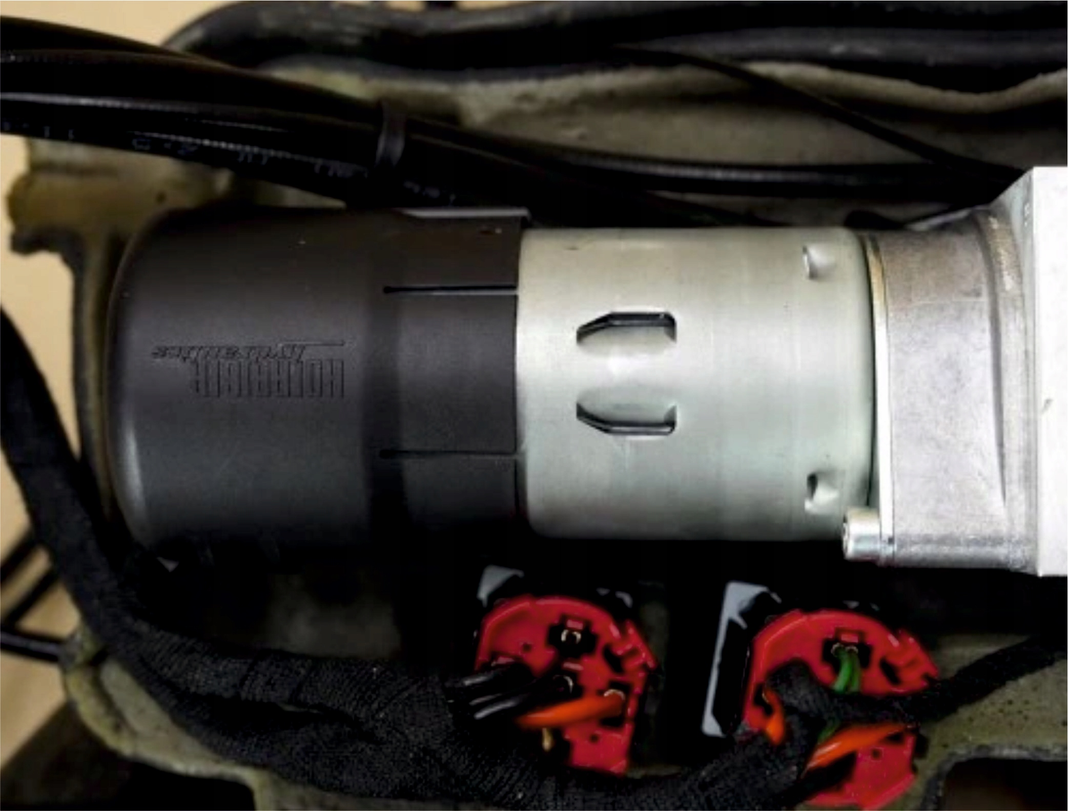 Pompa dachu Peugeot 206CC 1,6HDI Producent części Inny