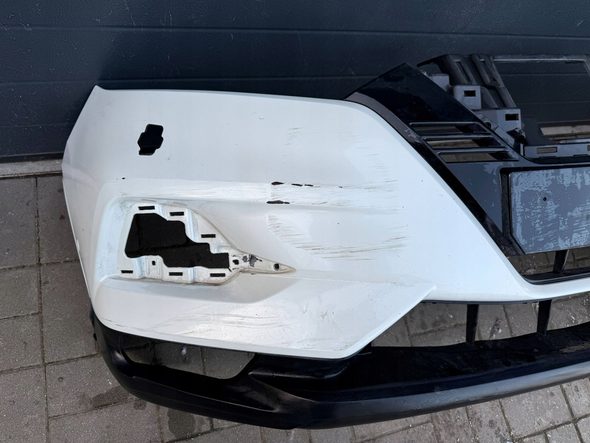Nissan Qashqai 14- Lift bumper front front