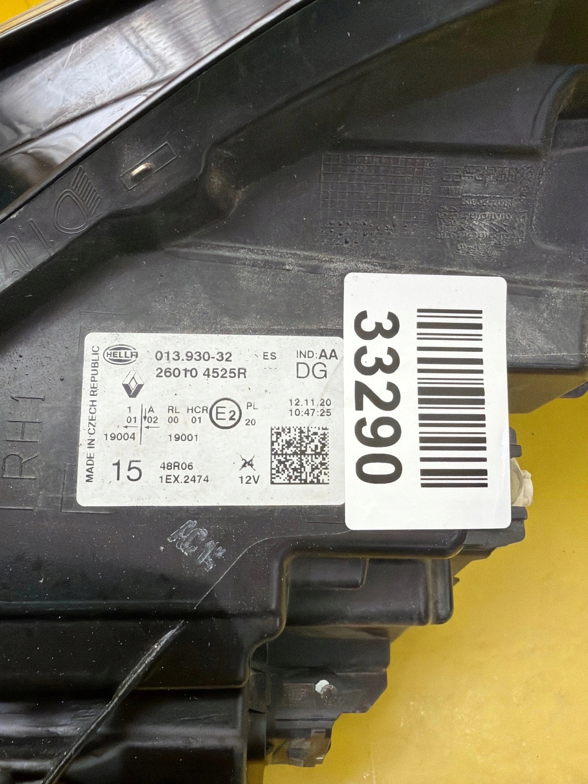 light right Renault Captur 2 II 19- Full Led 260104525R