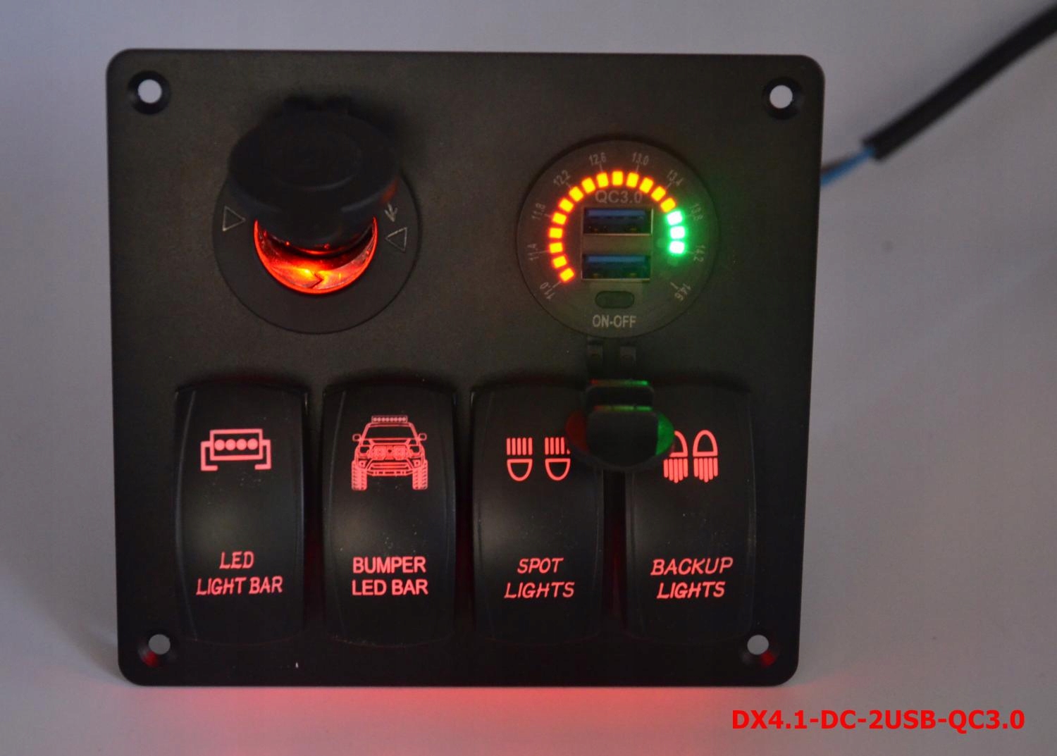 Panel 4 typ carling zapalniczka ladowarka 2x USB Part number DX4 1 DC 2USB QC3 0