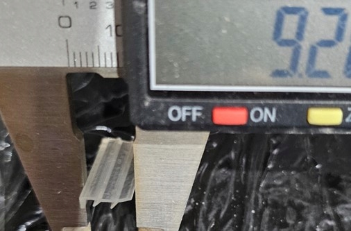 Uszczelka pionowa klin mocowanie blokada Szkła do kabin 1-2,5mm Marka Aquaform