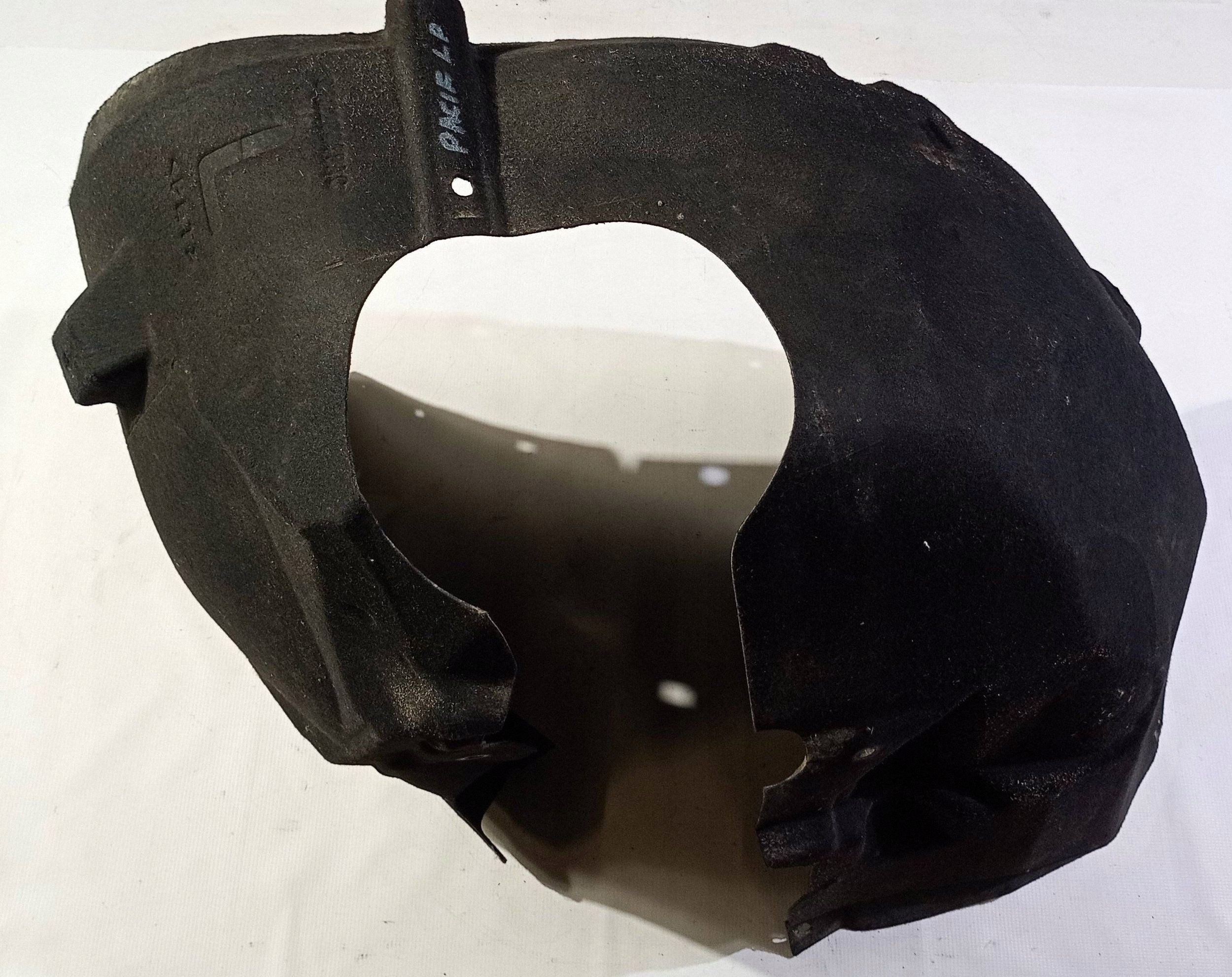 mudguard cover left front front left Chrysler Pacifica 2017
