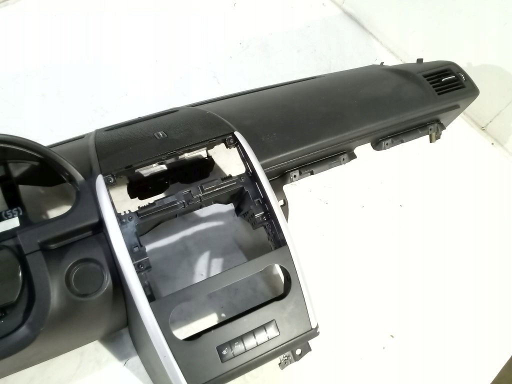 Mercedes A klasa W169 dashboard instrument panel console