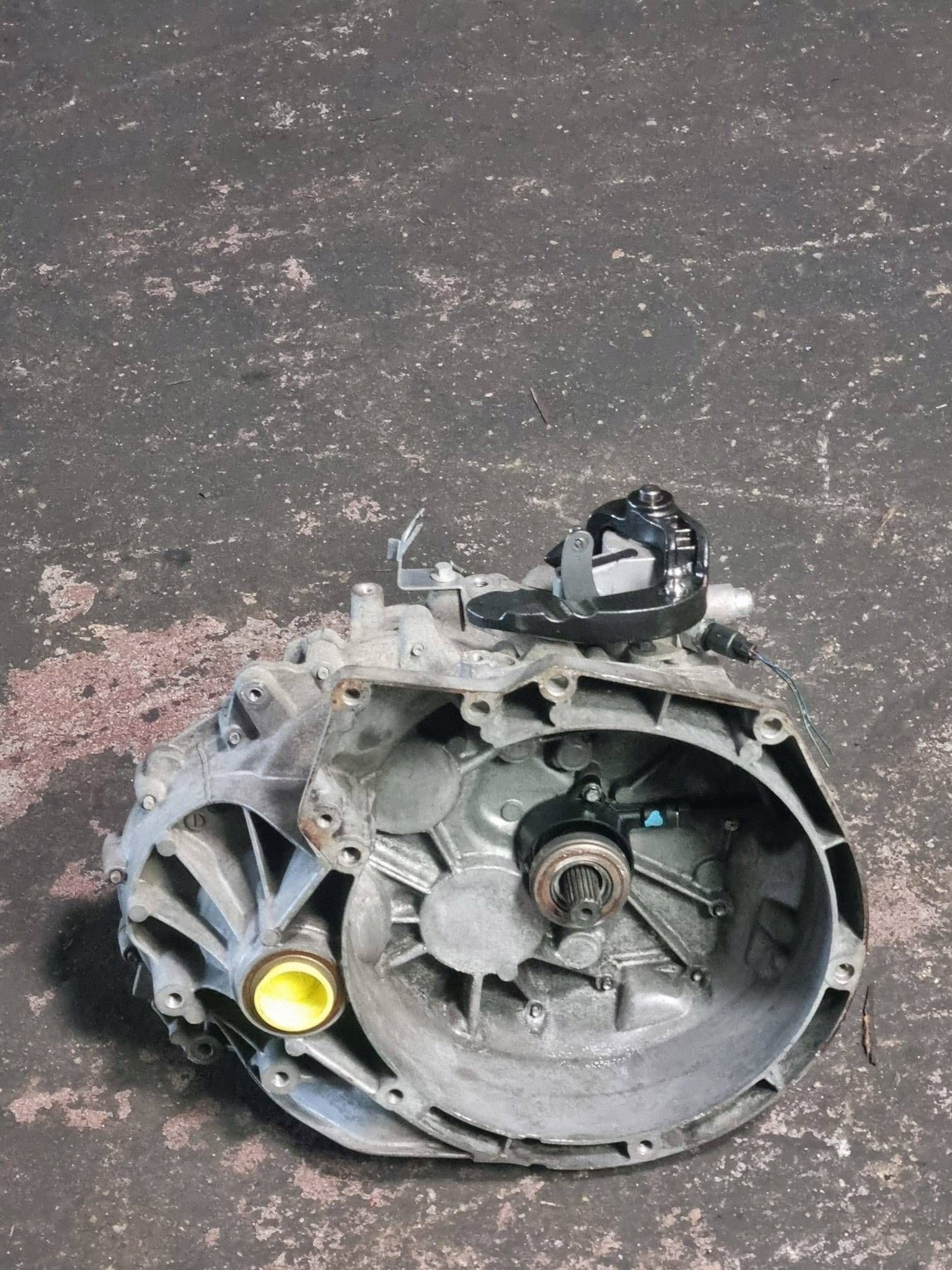 manuale cambio 6 ingranaggi Ford Focus MK3 1.0 ECOBOOST CV6R7002PF #