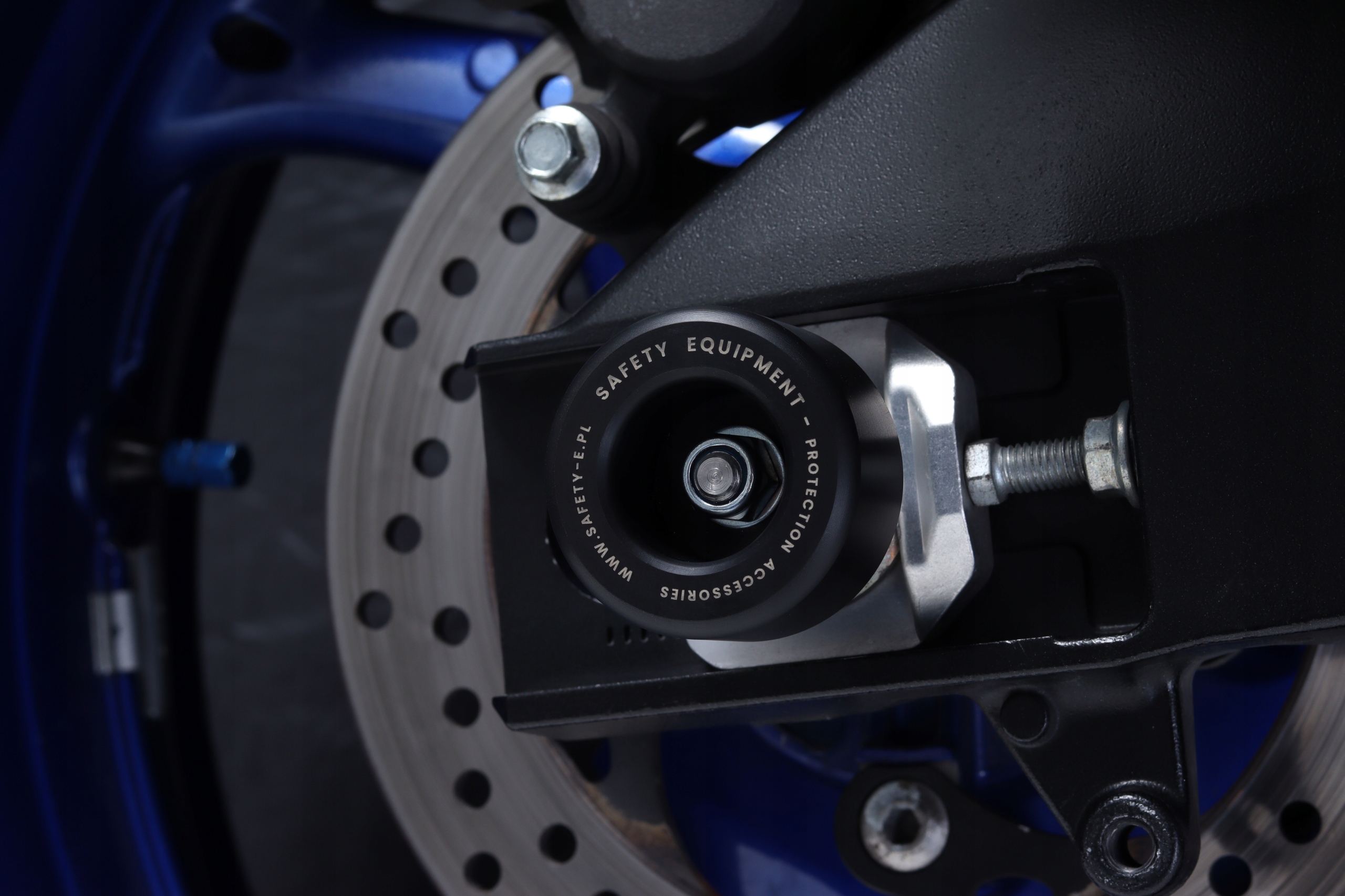 Suzuki GSX-R 600 2006-2010 - Crash pady SE koła T. Producent Safety-E