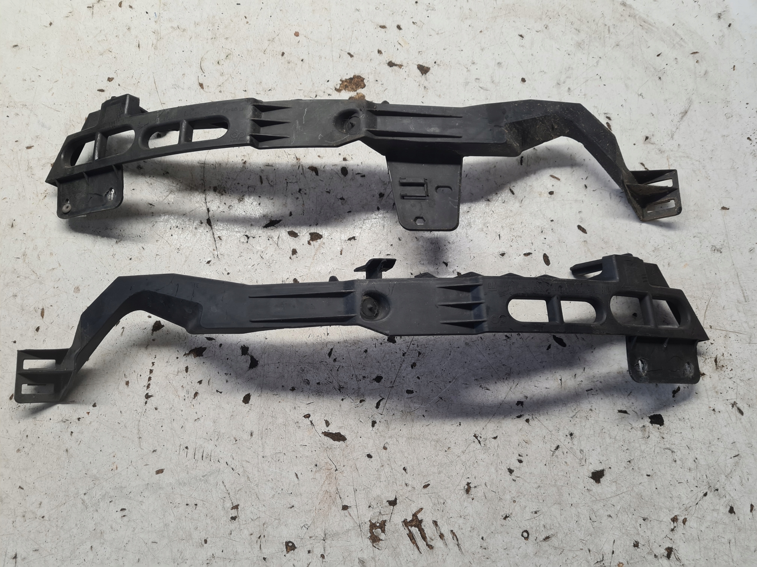 OPEL ASTRA J LIFT SLIZG POD LAMPE LEWY PRZOD PRZEDNI ORYGINAL 1 SZTUKA