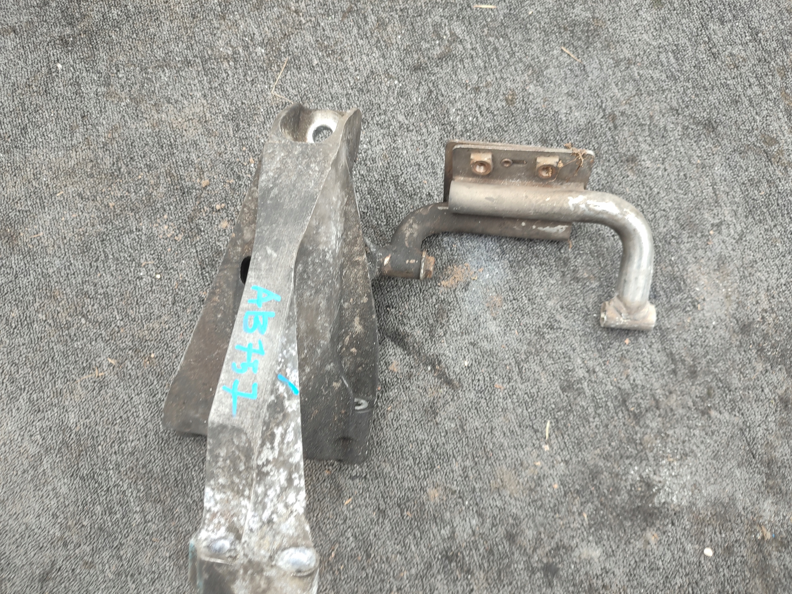 engine mount airbag VW T5 2.5 TDI 7H0199370N