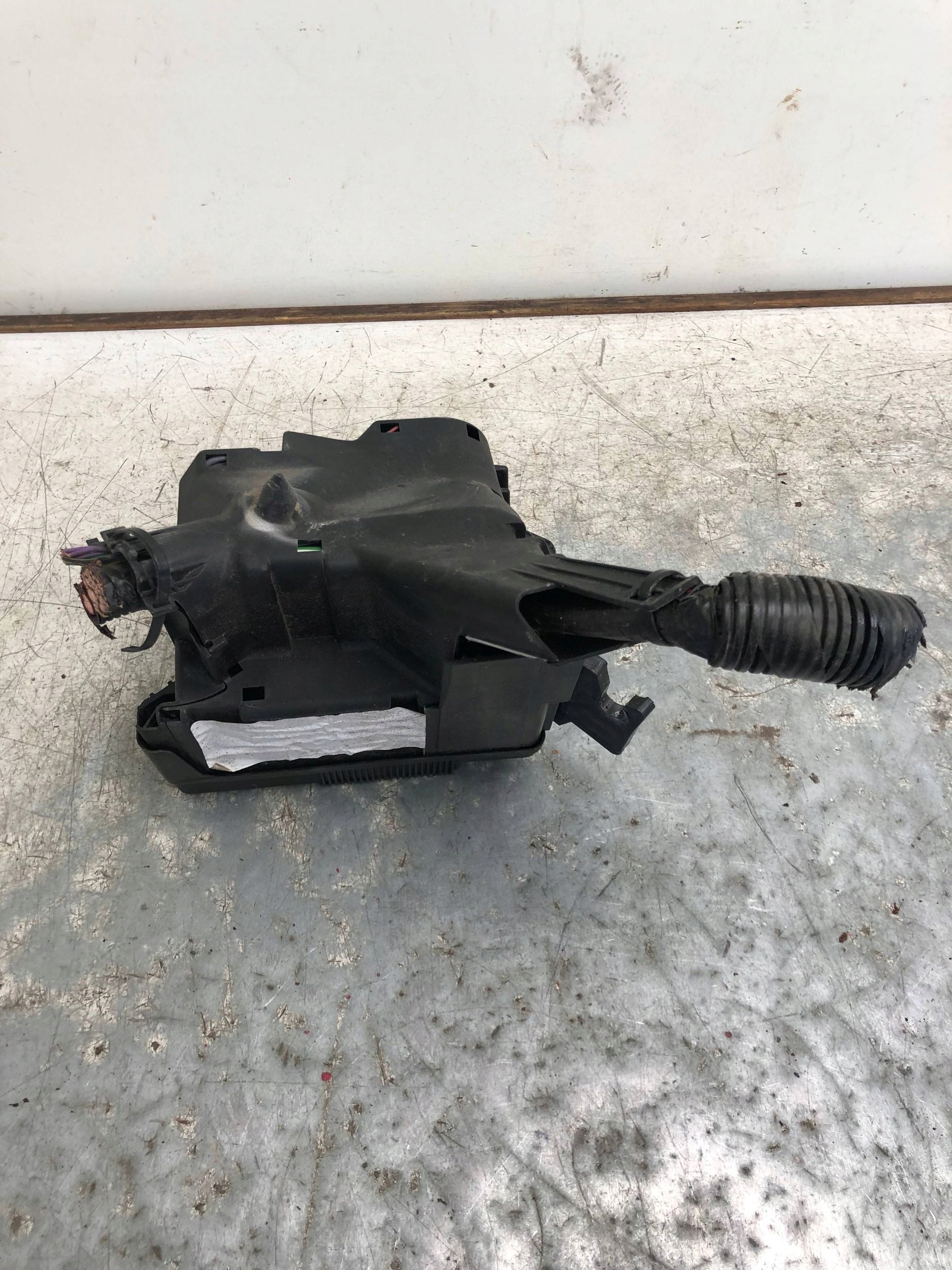 Module fusibles FORD FIESTA MK7