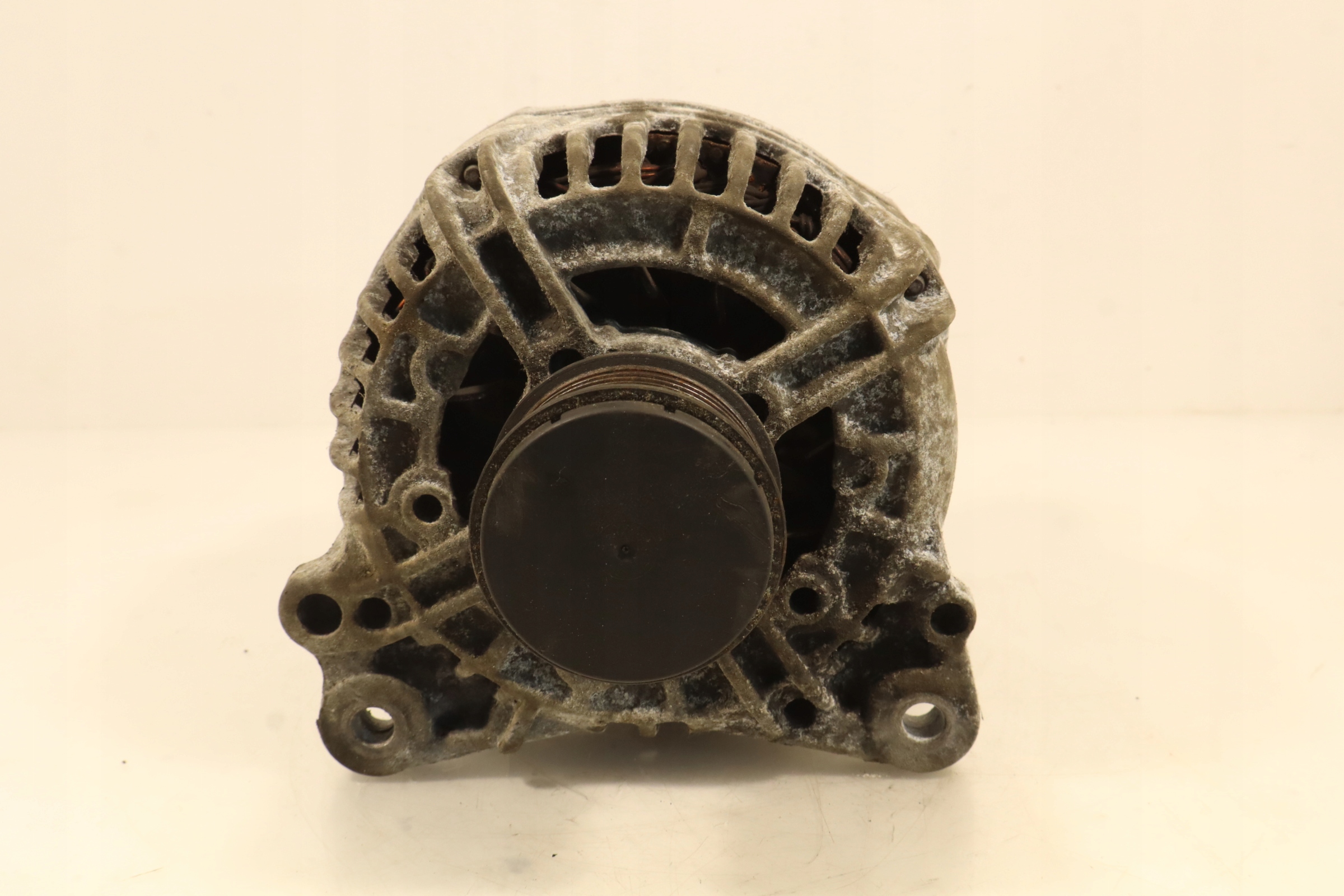 alternatore VOLKSWAGEN SHARAN e 1.9TDI 028903028E