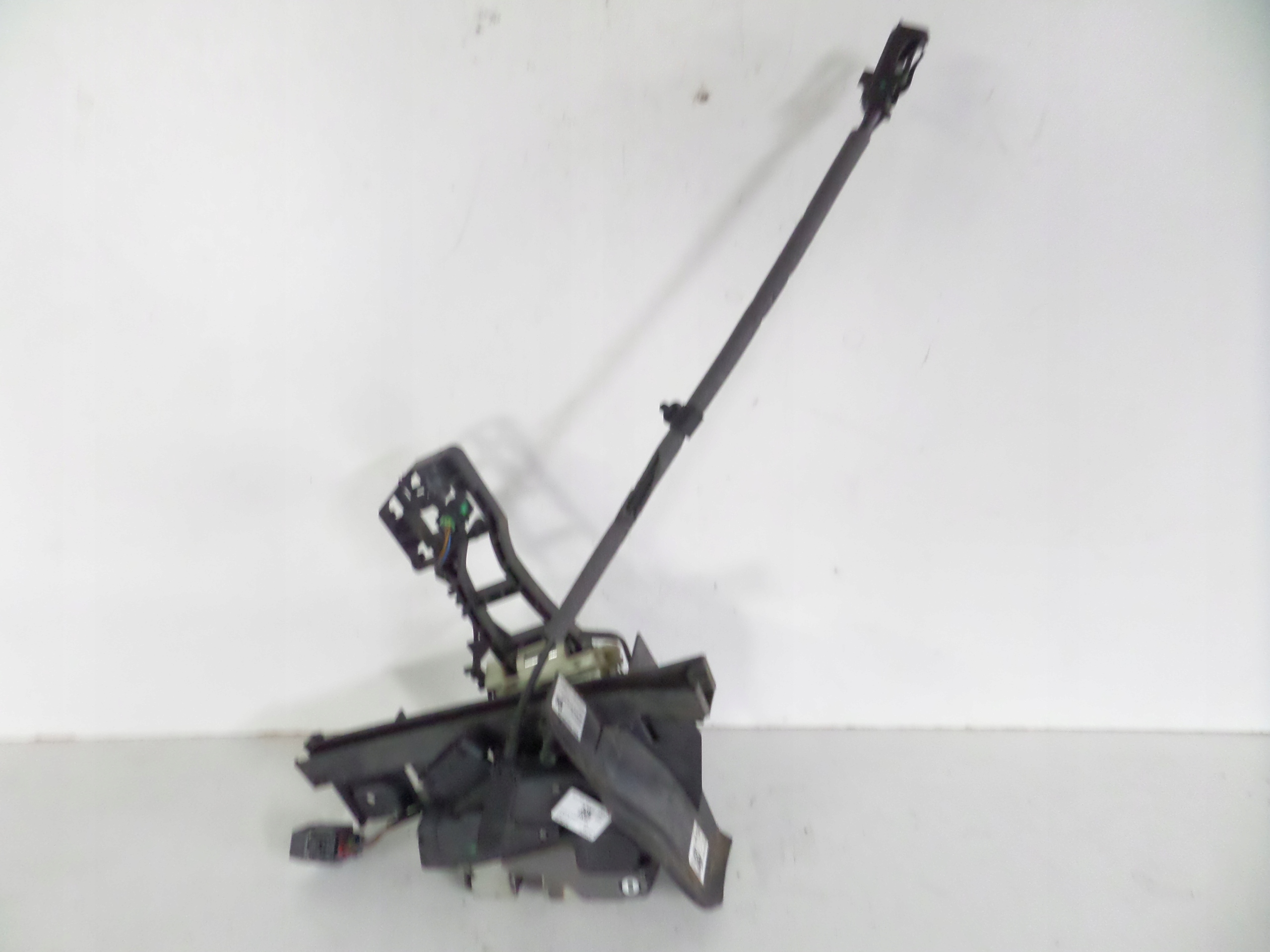 lock door rear part right FORD FOCUS MK3 11