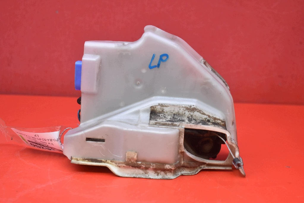 lock door left front front EU 3D1837015AB VW JETTA 5 V sedan 05-11