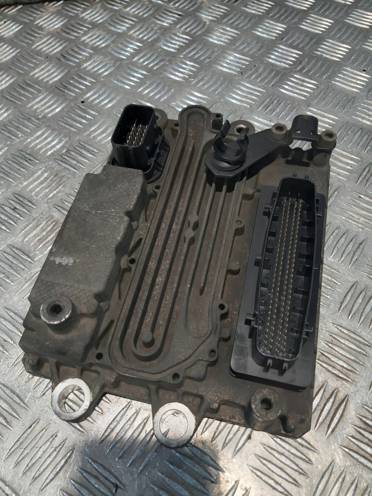 control unit computer ADBLUE ACM MERCEDES ACTROS MP4 A0004464854