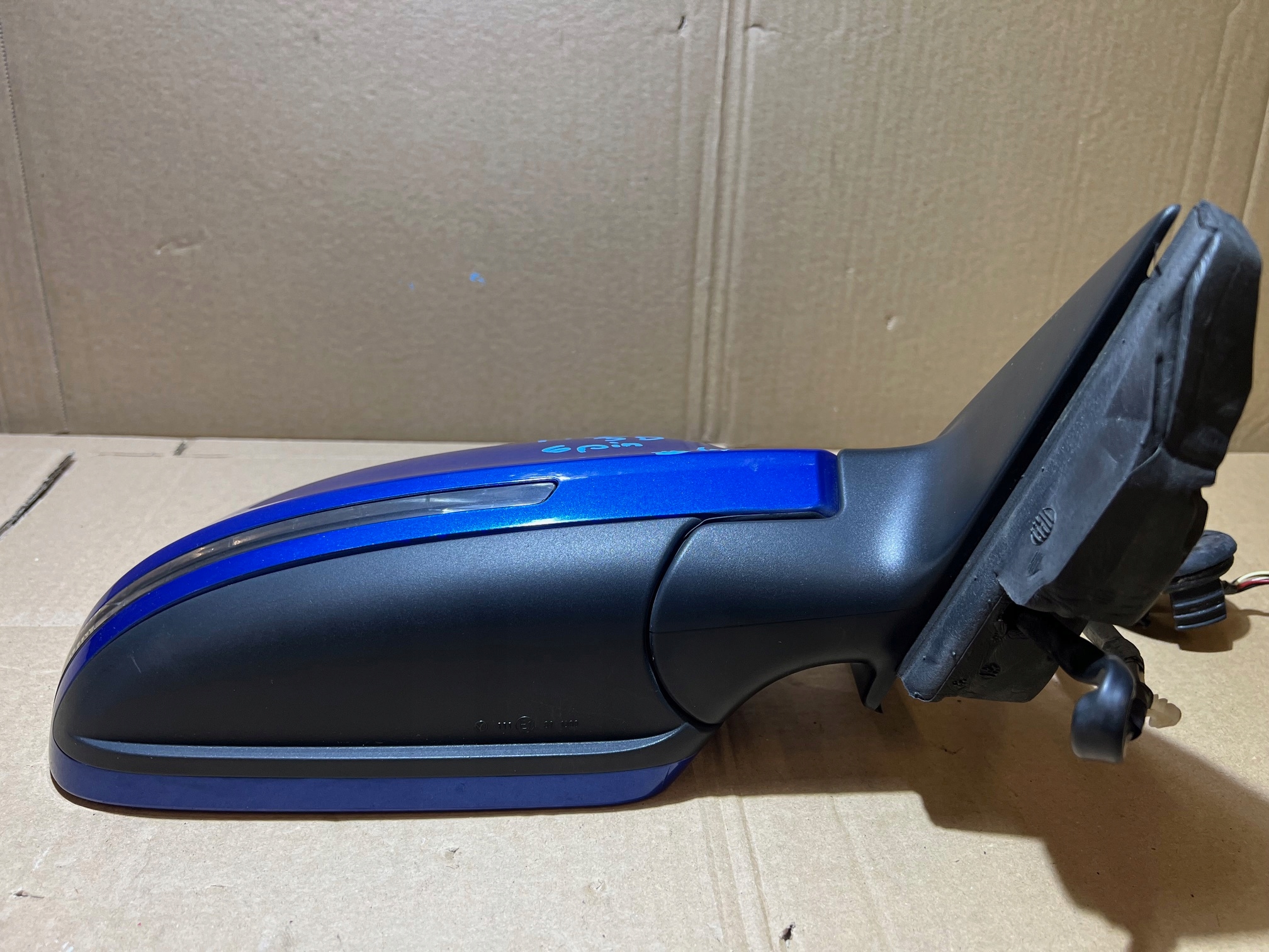 AUDI A3 8P 3D LIFT mirror right 6PIN