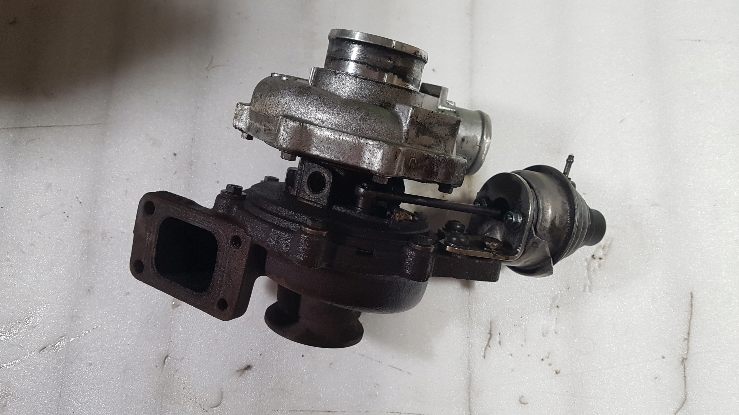 FIAT DUCATO EURO 6 5 3.0 TURBOSPRĘŻARKA TURBO 5801894255 Numer katalogowy części 5801894255