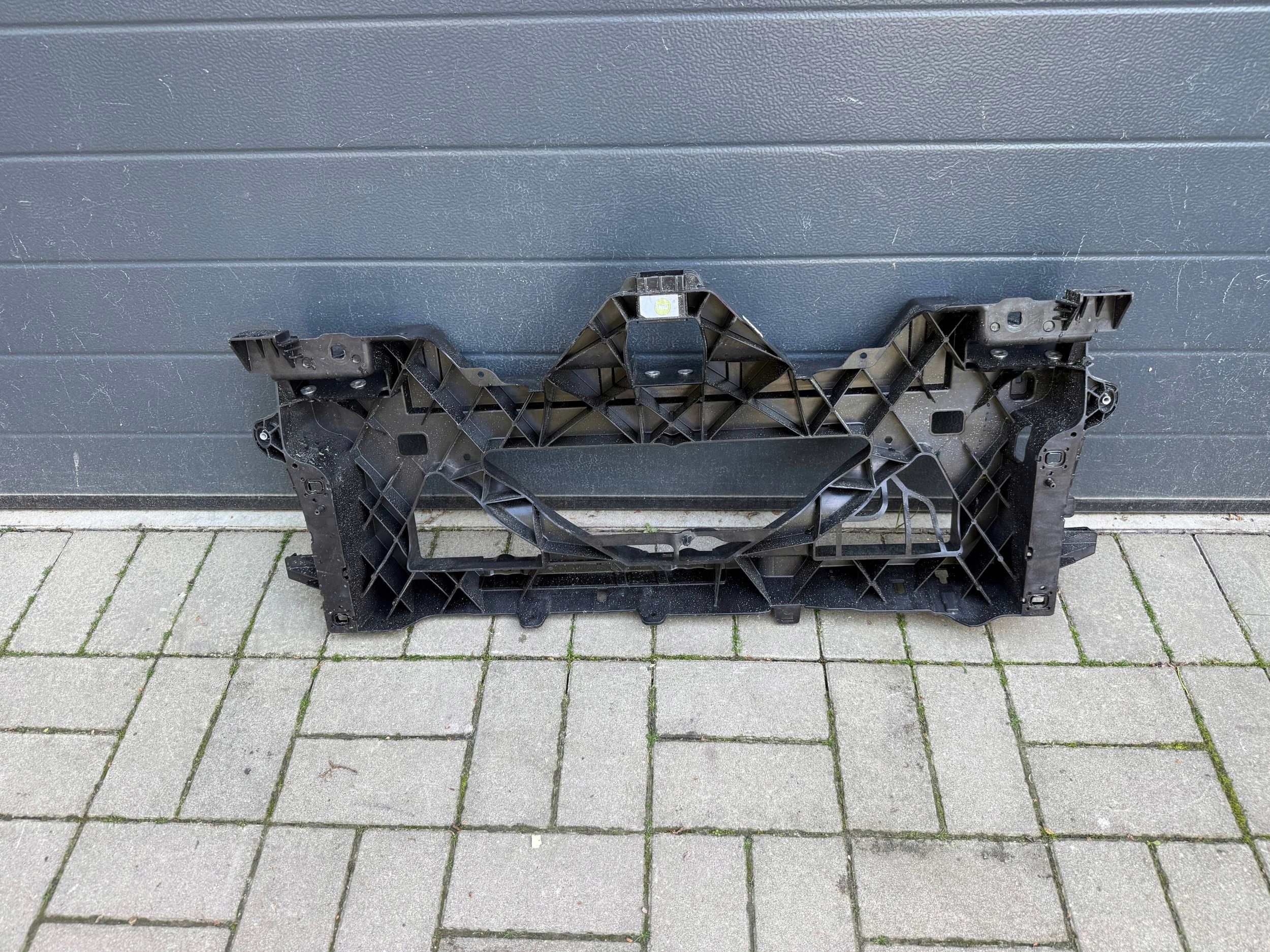 Skoda Elroq 5Lj support panel for radiators front pillar iron