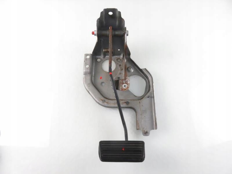 Педаль тормоза HUMMER H2