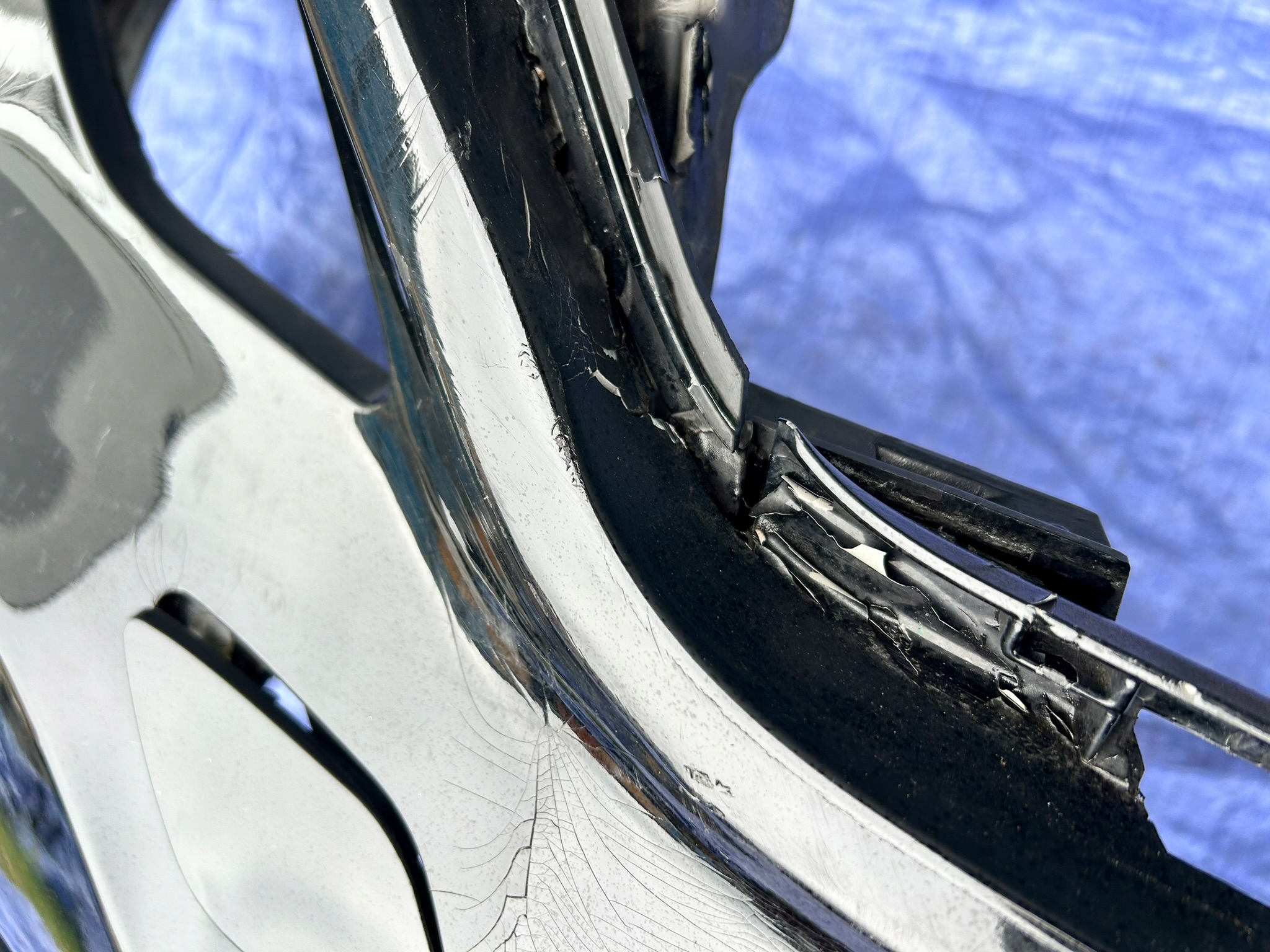 bumper front front MERCEDES W212 040 C040