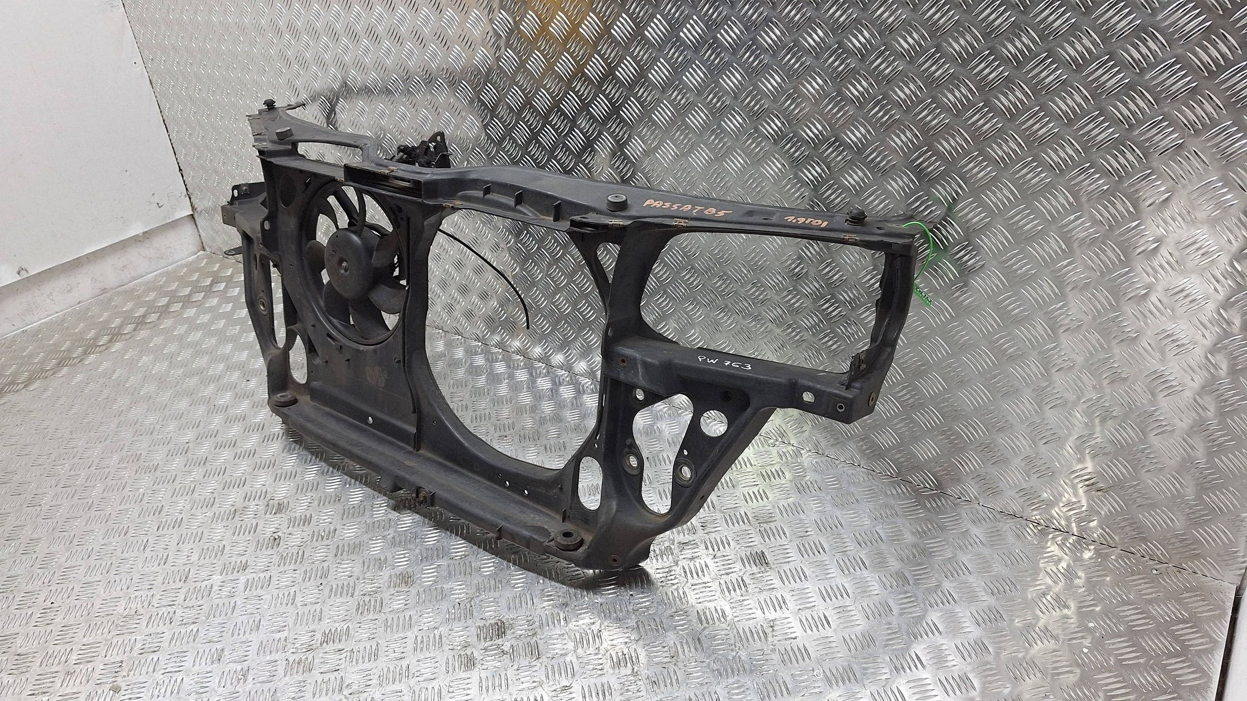 support panel for radiators pillar iron fan 3B0805594 VW PASSAT B5 1.9TDI