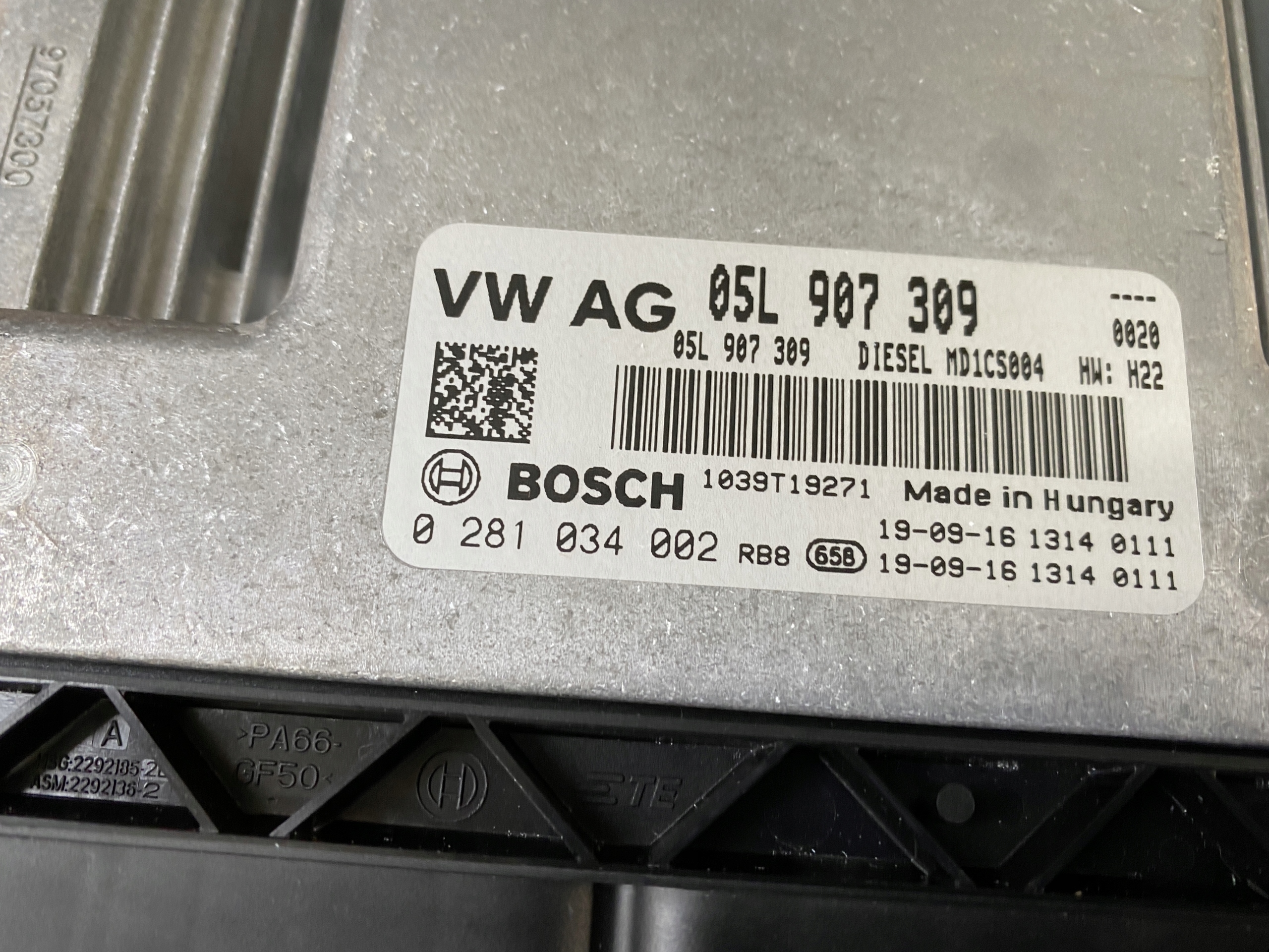 AUDI A6 4K C8 control unit of the engine 05L907309 DFBA 2.0