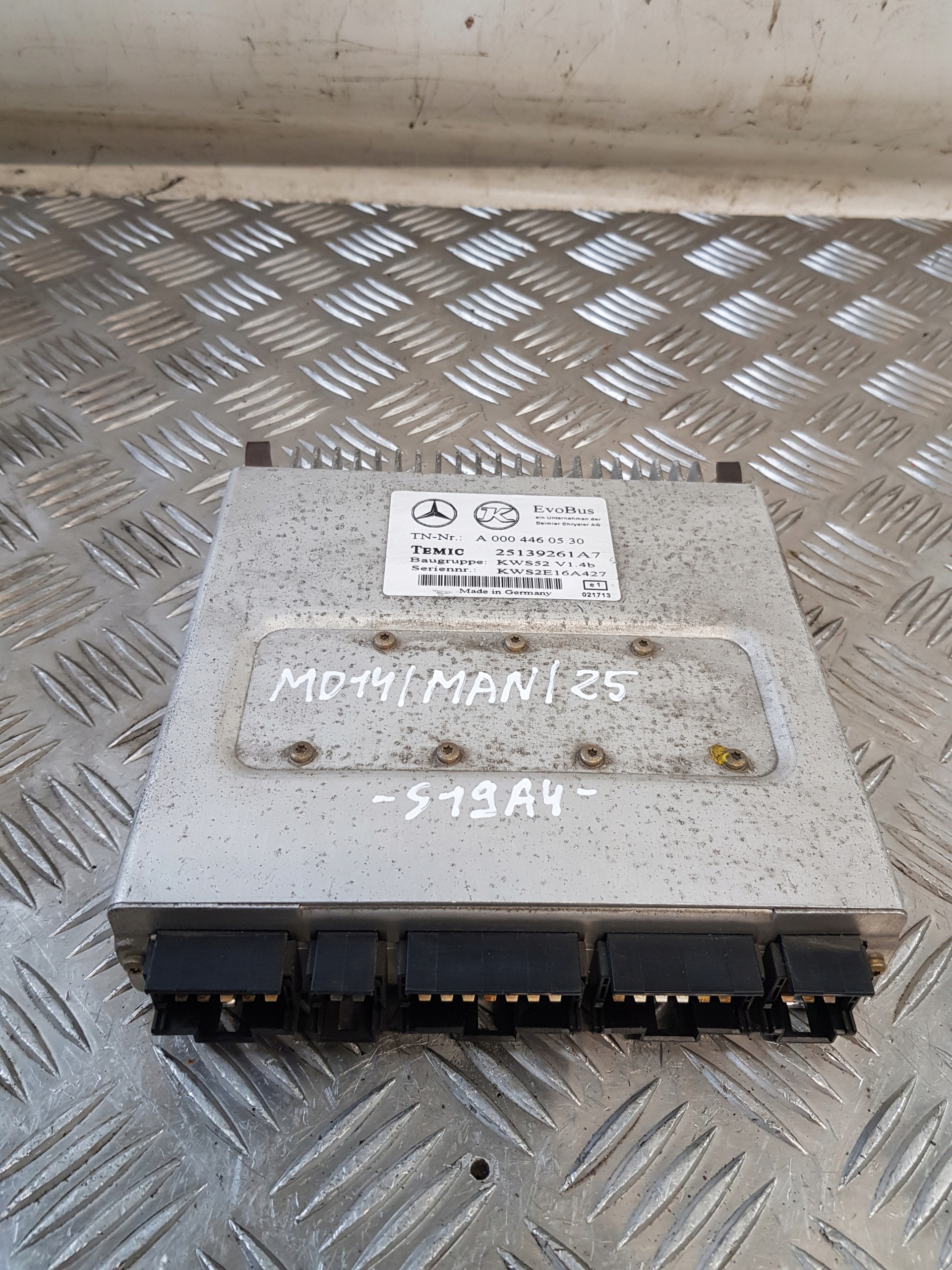 control unit module EVOBUS MERCEDES A0004460530