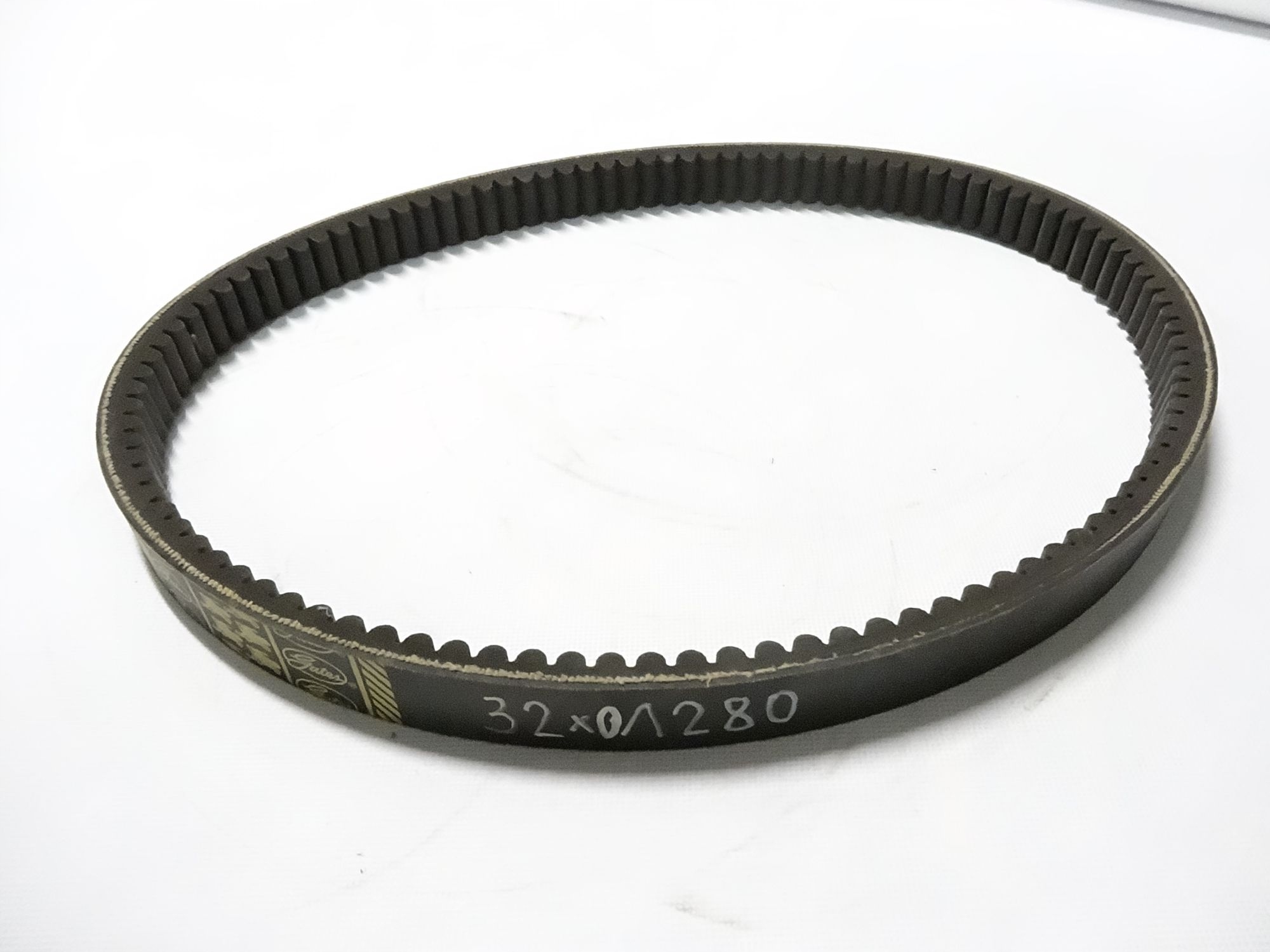 Клиновой ремень 32x01280 Z46365 John Deere