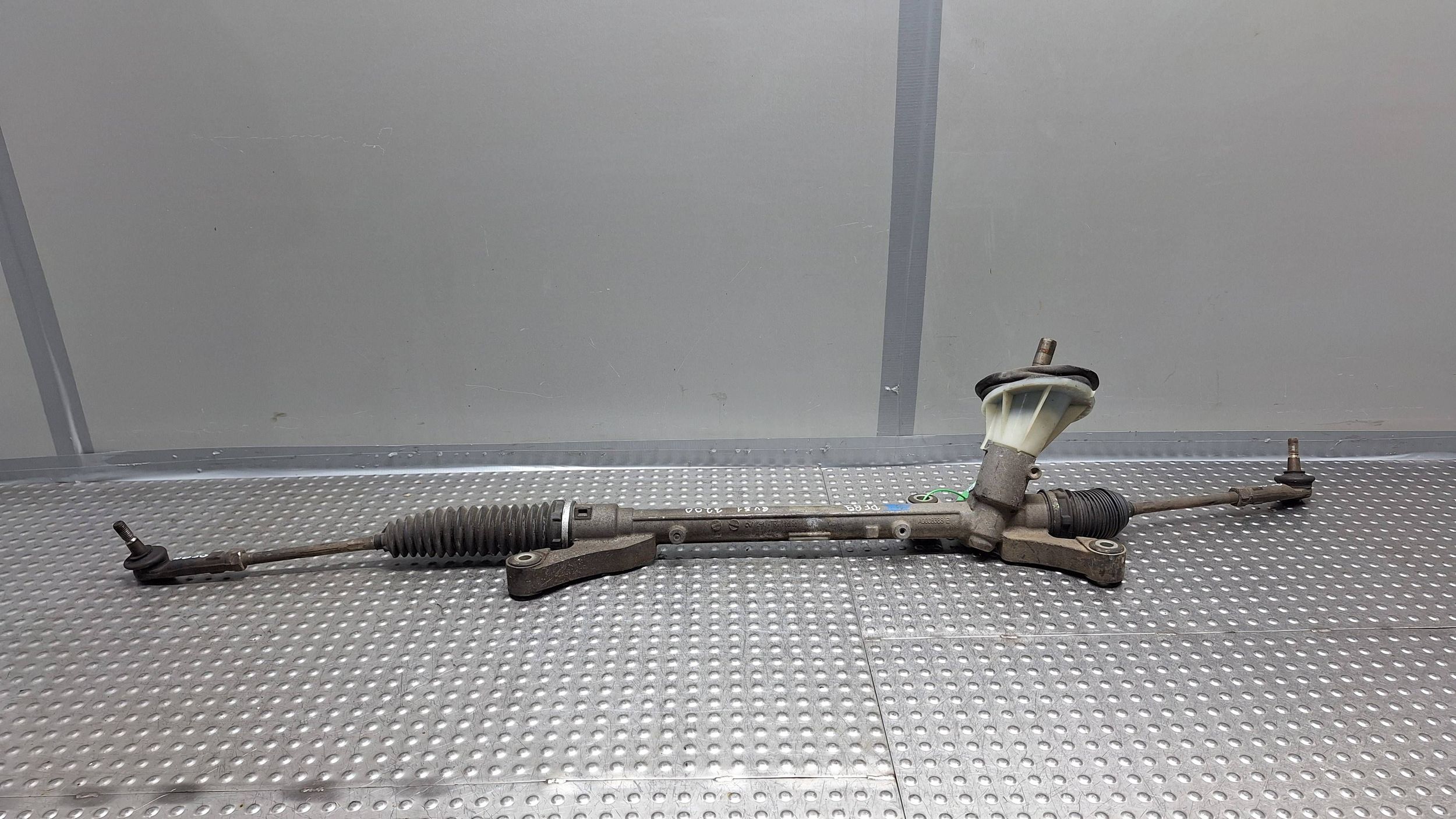 servo control 8V51-3200-CG FORD FIESTA MK7