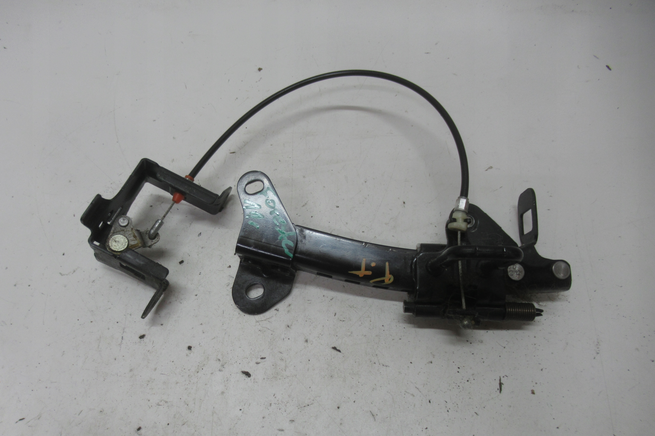 SUBARU FORESTER 11R RYGIEL lock KANAPY right