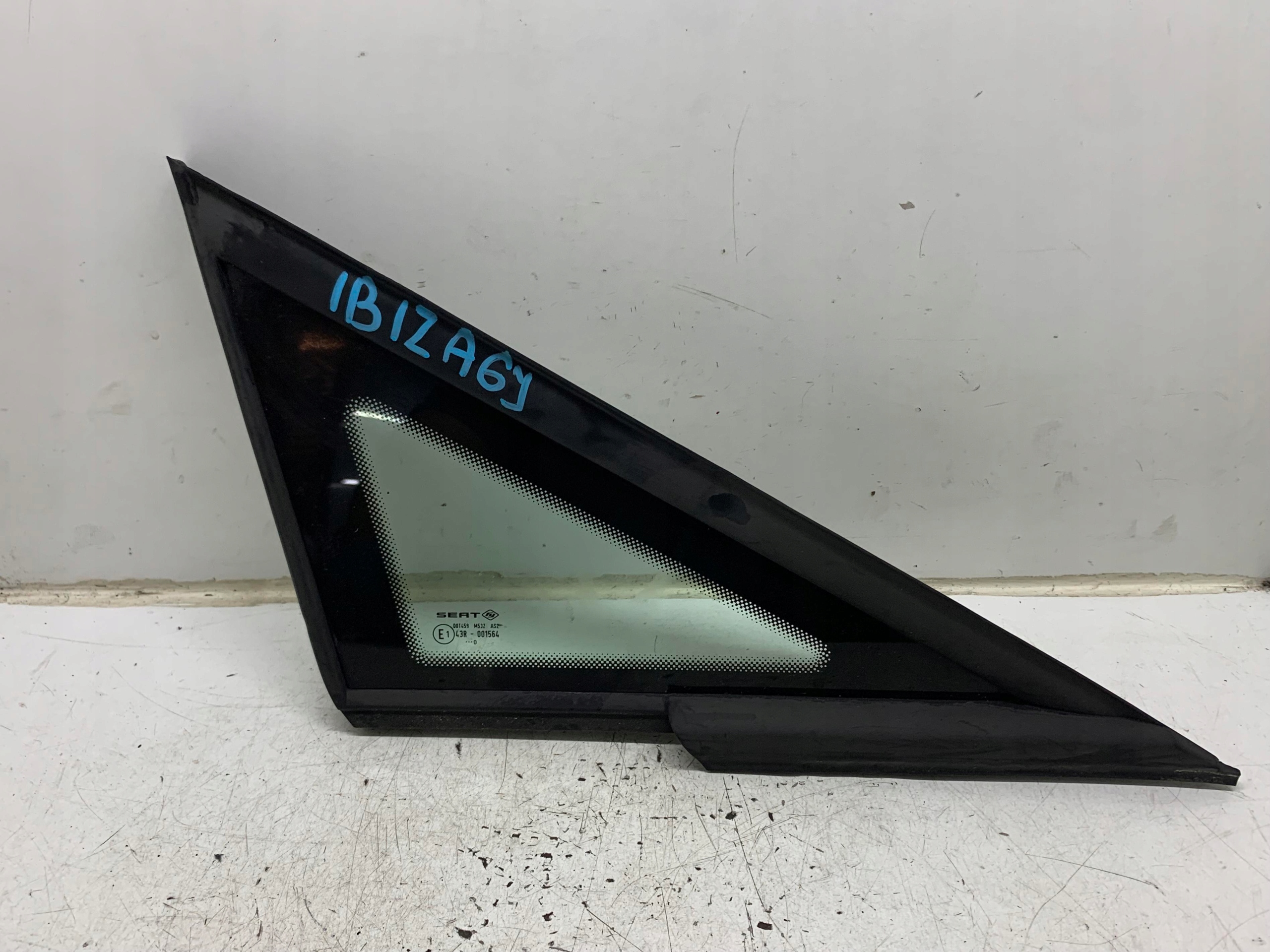 window bodywork right front 6J0845412 SEAT IBIZA IV 6J 08-17
