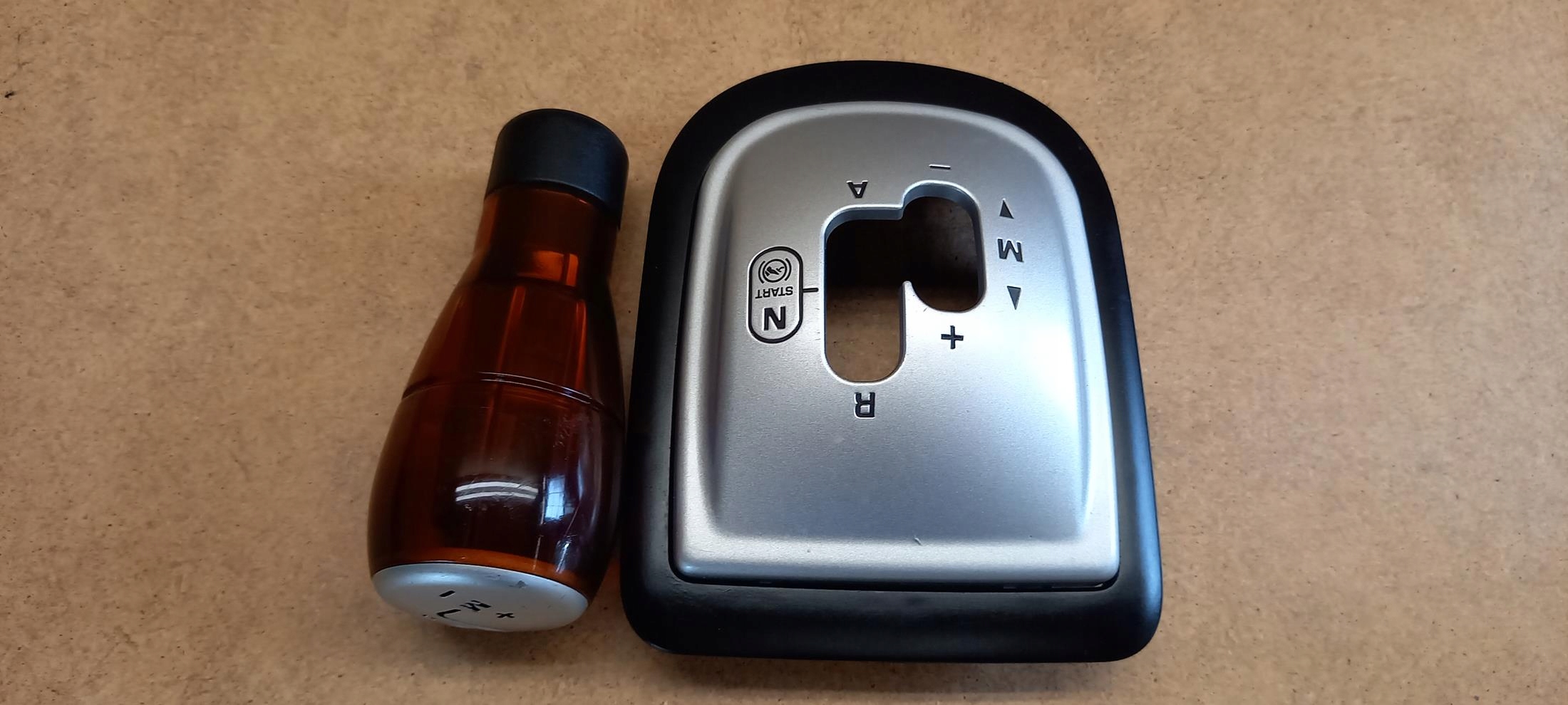 CITROEN C2 VTS VTR GALKA RAMKA AUTOMAT KPL BDB EU Catalog number for substitute 9680340077